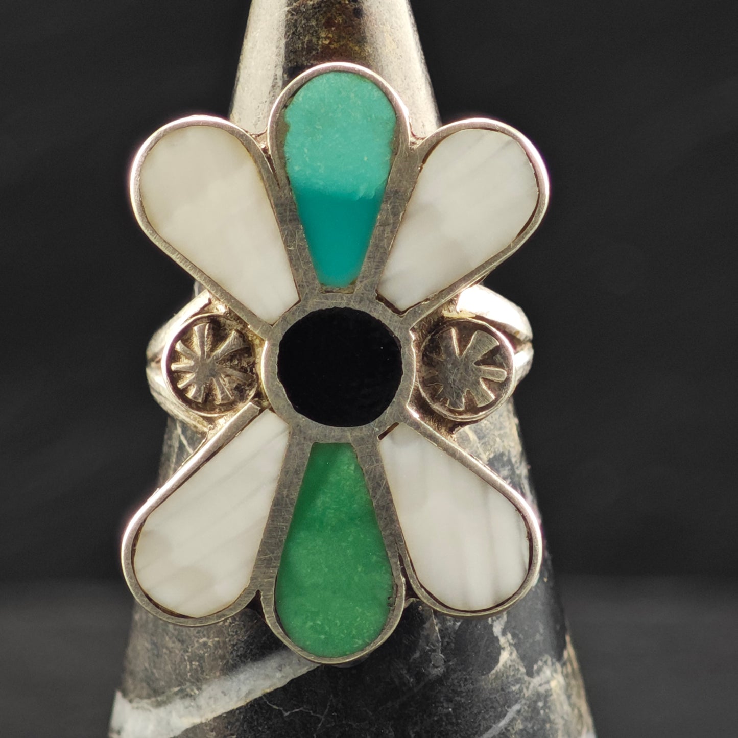 Zuni Turquoise Floral Inlay Ring Sterling Silver Sz 6 R6430