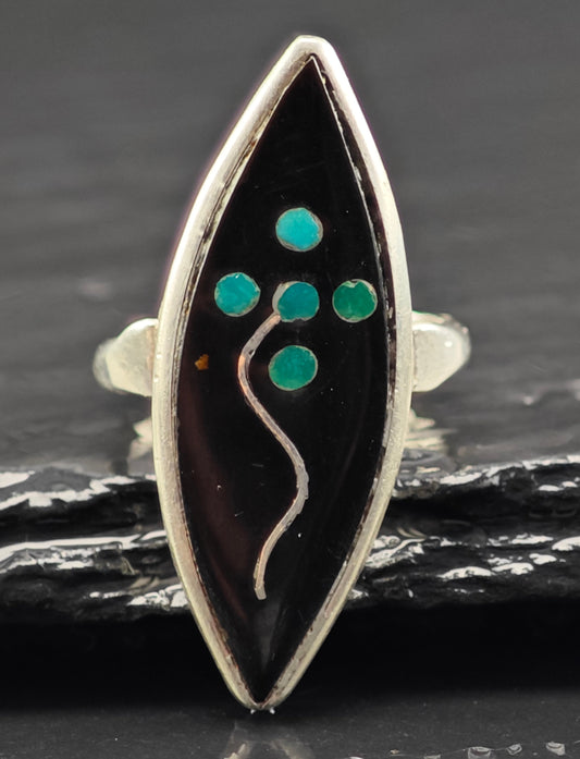 Zuni Turquoise Flower Jet Inlay Ring Sterling Silver Sz 3 R6443