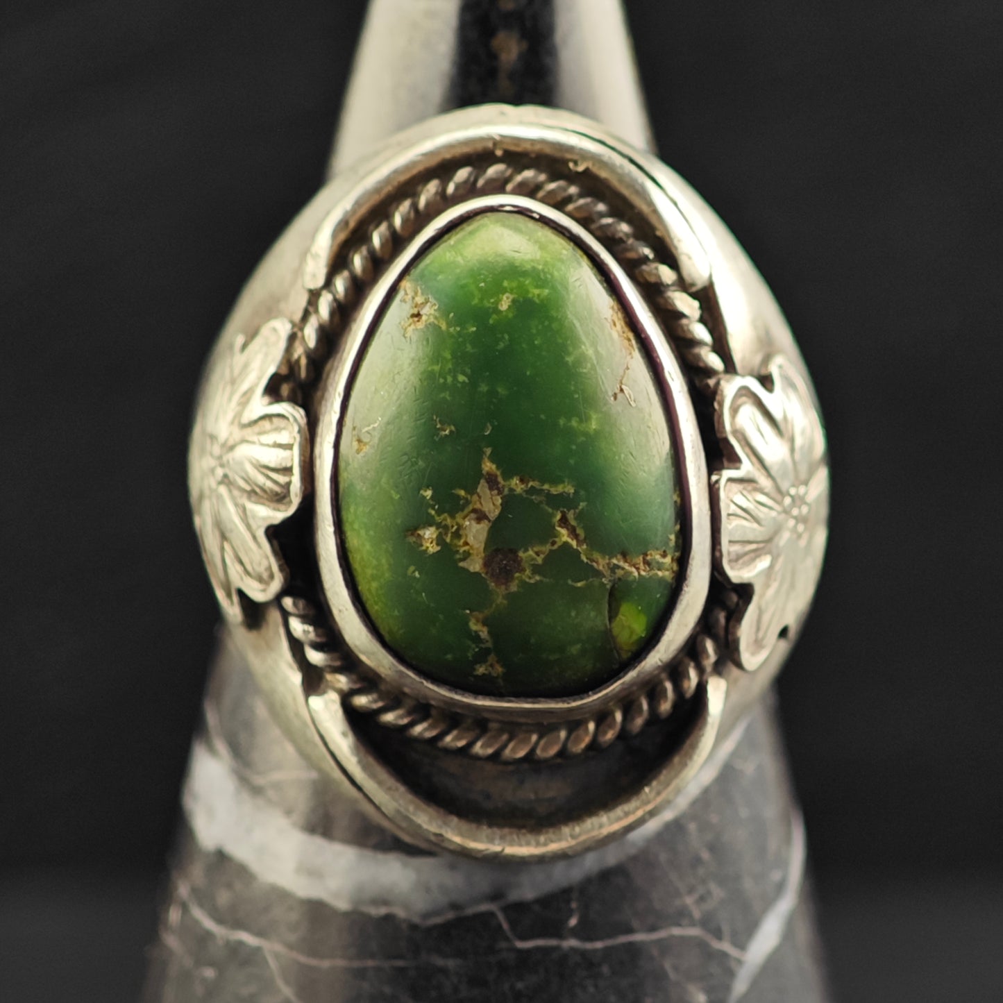 Early Tufa Cast Native American Green Turquoise Ring Sterling Silver Sz 10 R6449