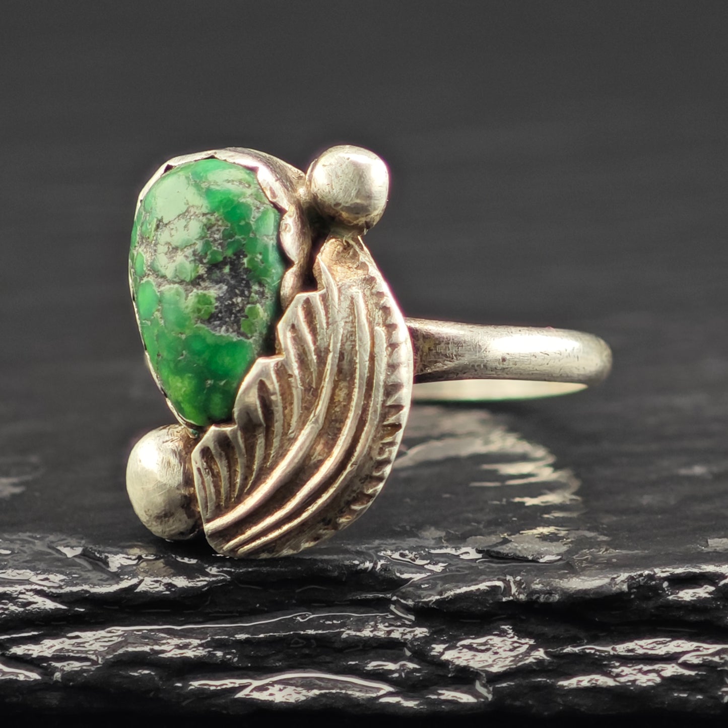 Simplicio, Zuni Green Turquoise Leaf Ring Sterling Silver Sz 7 1/2 R6450
