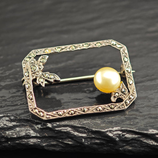 Art Deco Champagne Pearl Sterling Silver Brooch B2223