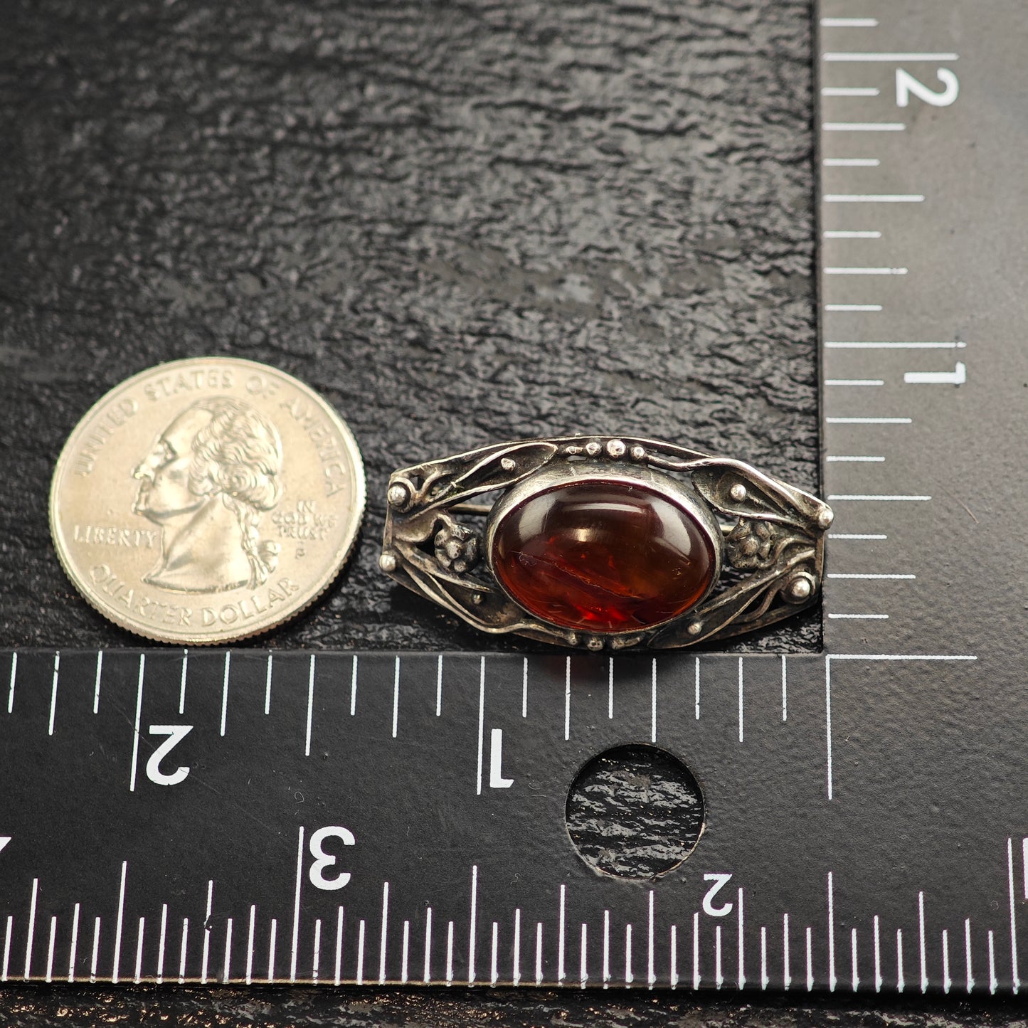 AS IS Oval Amber Sterling Silver Brooch B2220