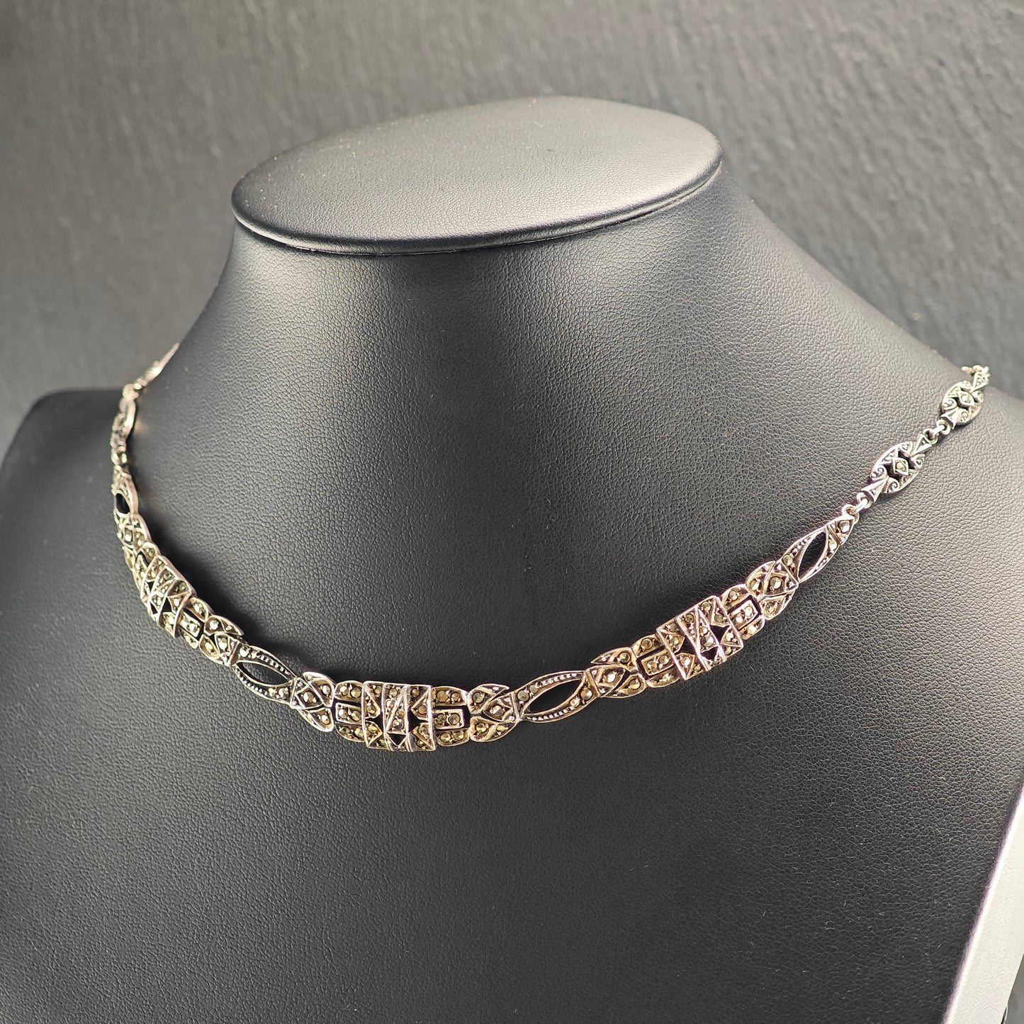 Art Deco, Sterling Silver Marcasite Collar Necklace N2701