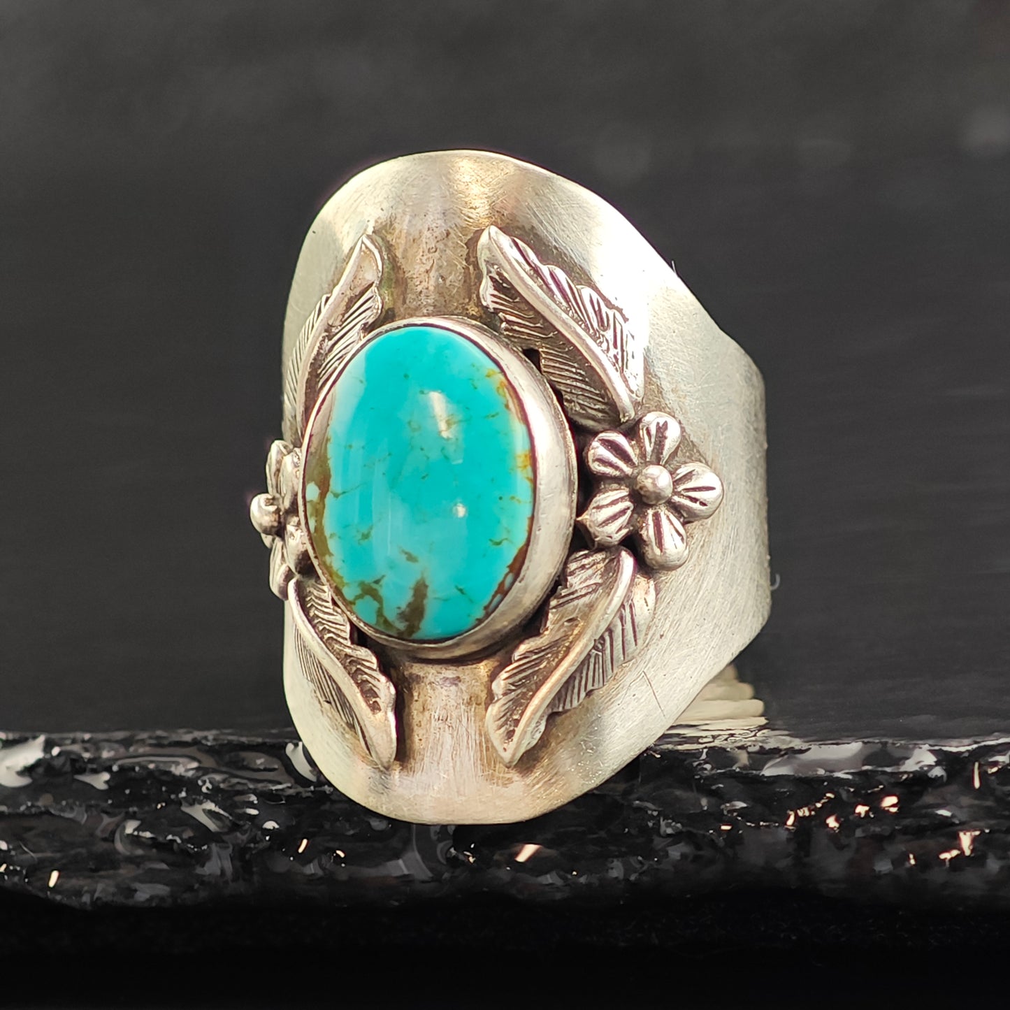 Carol Felley Turquoise Floral Silver Ring Sz 8 1/4 R6472