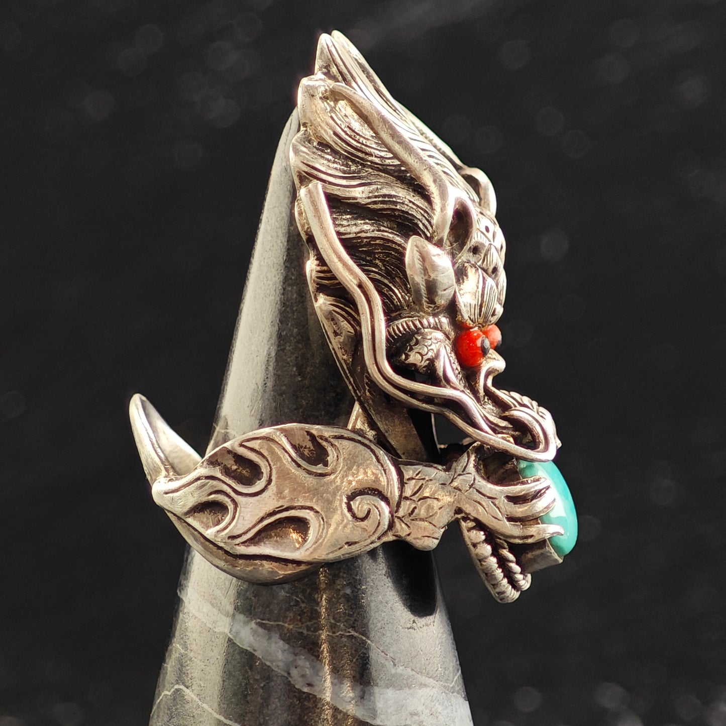 Chinese Qilin Dragon Turquoise & Coral Sterling Silver Ring Sz 8 R6478
