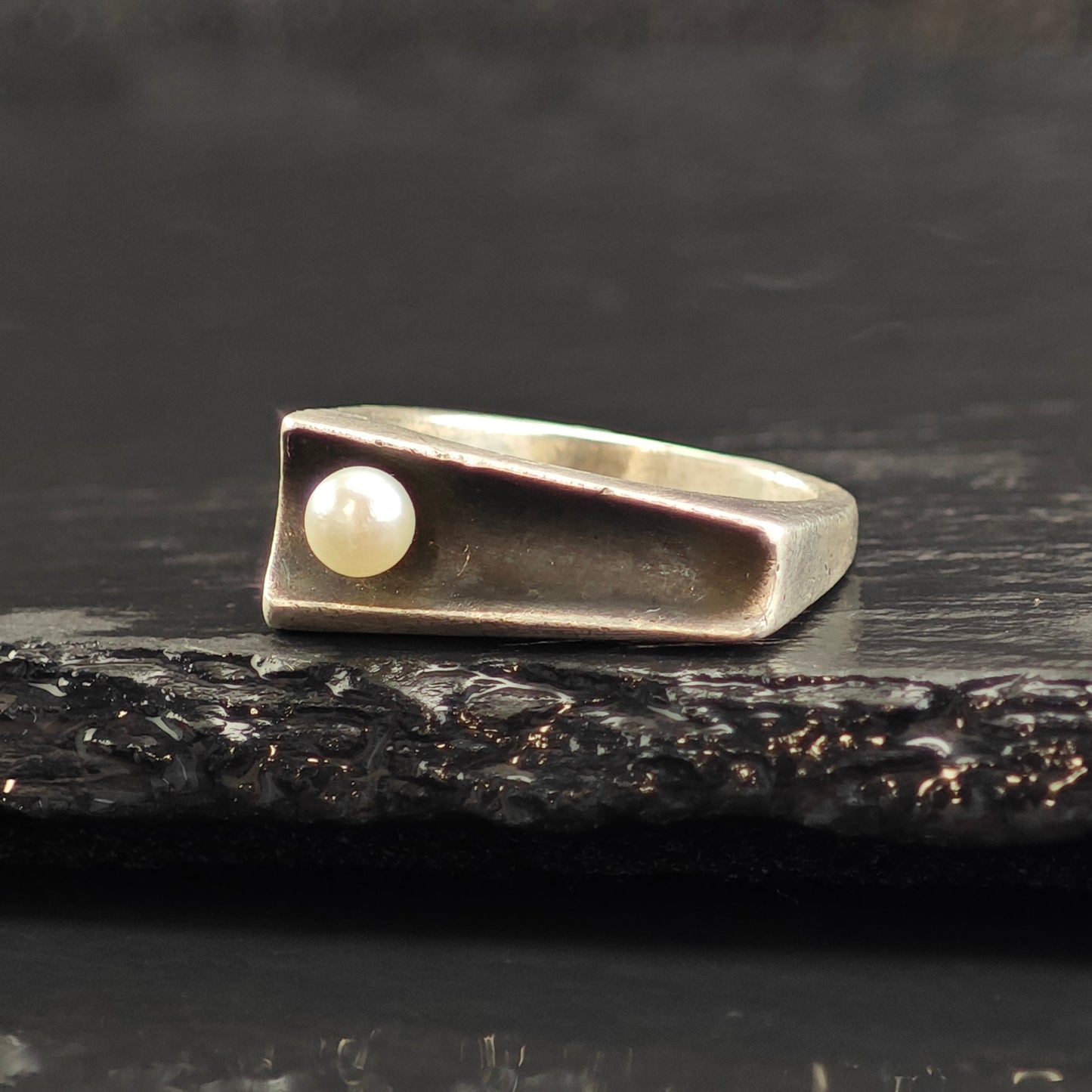Vintage Antonio Pineda Pearl Sterling Silver Ring Sz 6 1/2 R6486