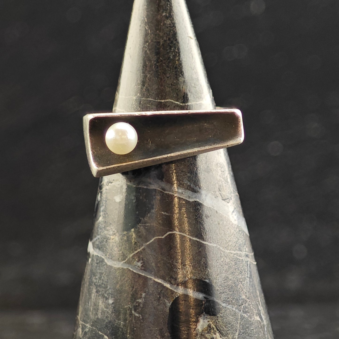 Vintage Antonio Pineda Pearl Sterling Silver Ring Sz 6 1/2 R6486