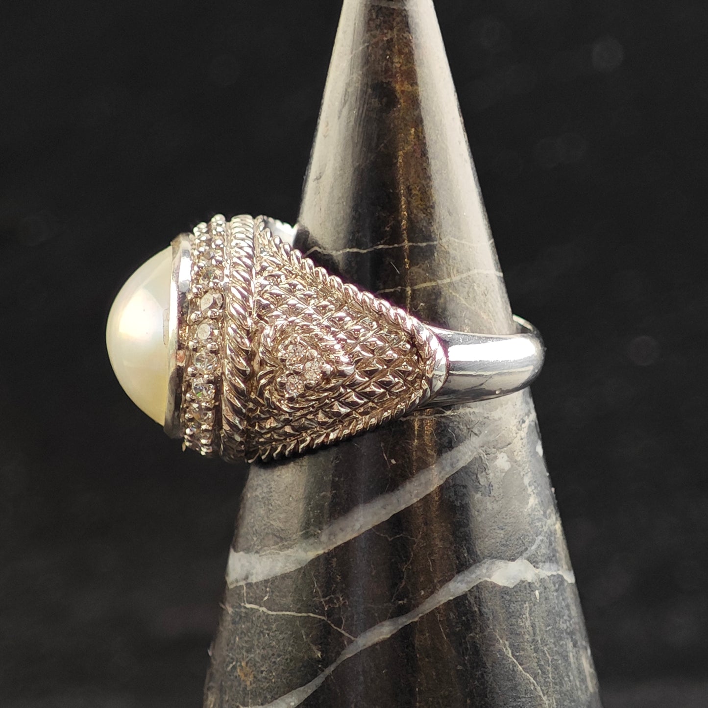 Judith Ripka Mabe Pearl & DQCZ Sterling Silver Ring Sz 8 R6489