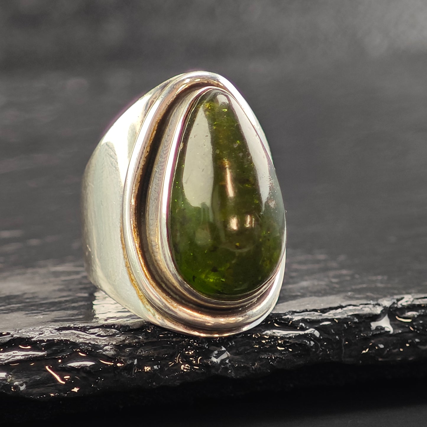 Green Amber Teardrop Sterling Silver Ring Sz 7 1/2