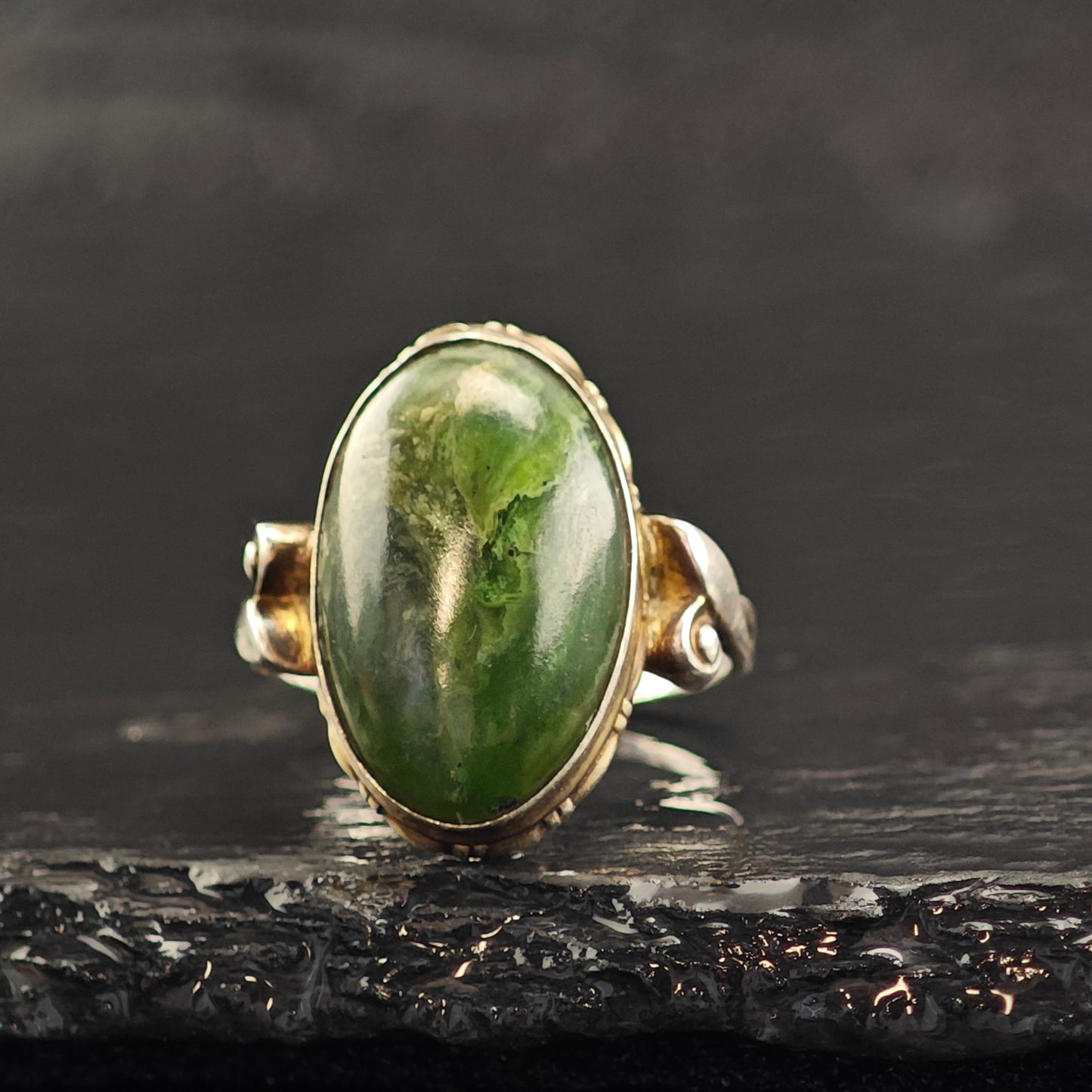 Green Stone Art Nouveau Sterling Silver Ring Sz 6 3/4 R6501