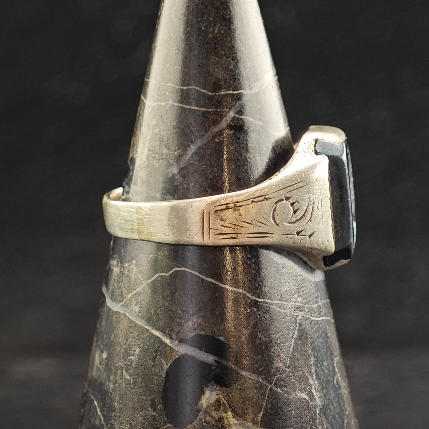 Art Deco Hematite Centurion Intaglio Signet Sterling Silver Ring Sz 11 R6503