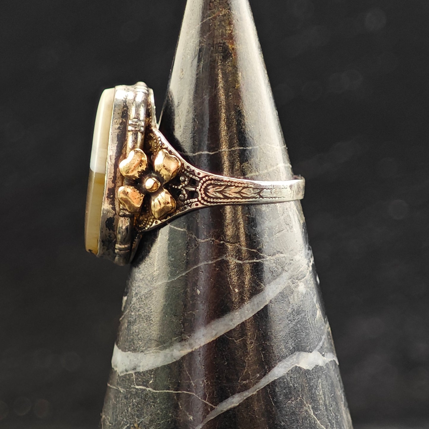 Art Nouveau Agate Gold Accent Sterling Silver Ring Sz 6 R6512