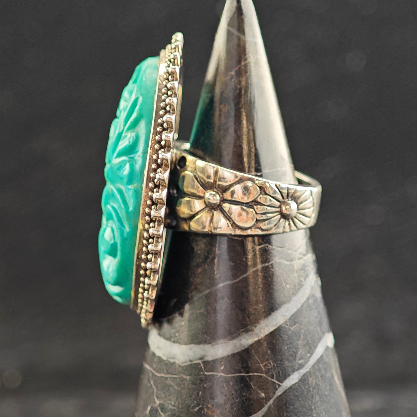 Amy Kahn Russell Floral Carved Turquoise Sterling Silver Ring Sz 6 R6516