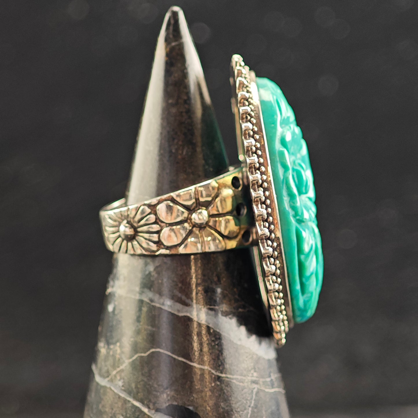 Amy Kahn Russell Floral Carved Turquoise Sterling Silver Ring Sz 6 R6516