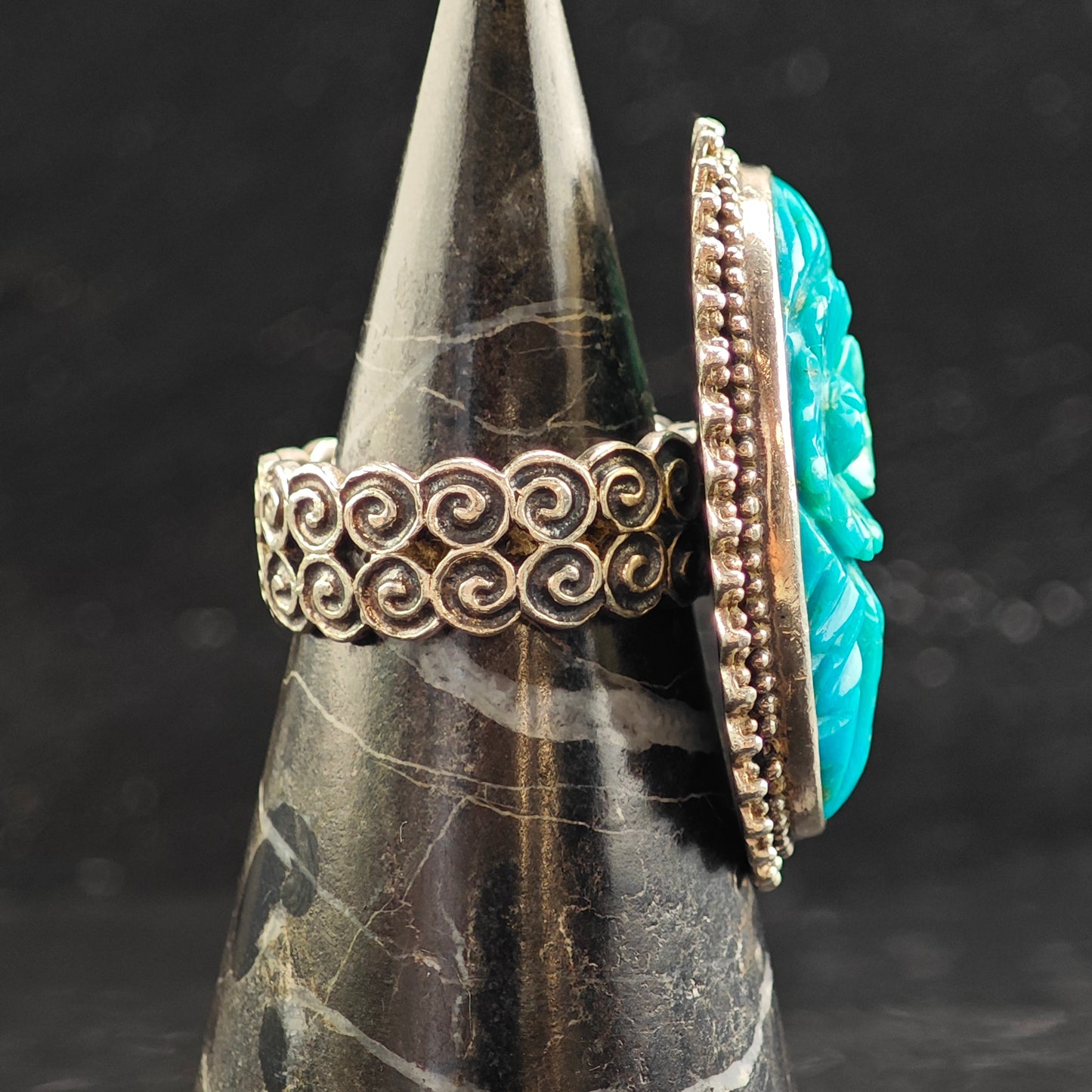 Amy Kahn Russell Floral Carved Turquoise Sterling Silver Ring Sz 10 3/4 R6517