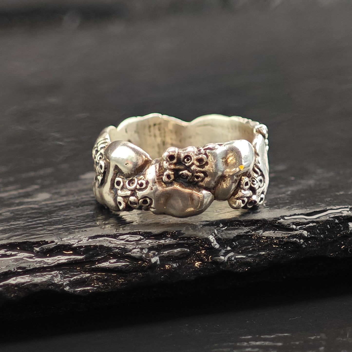 Brutalist Hippo Design Sterling Silver Band Sz 7 1/2 R6524