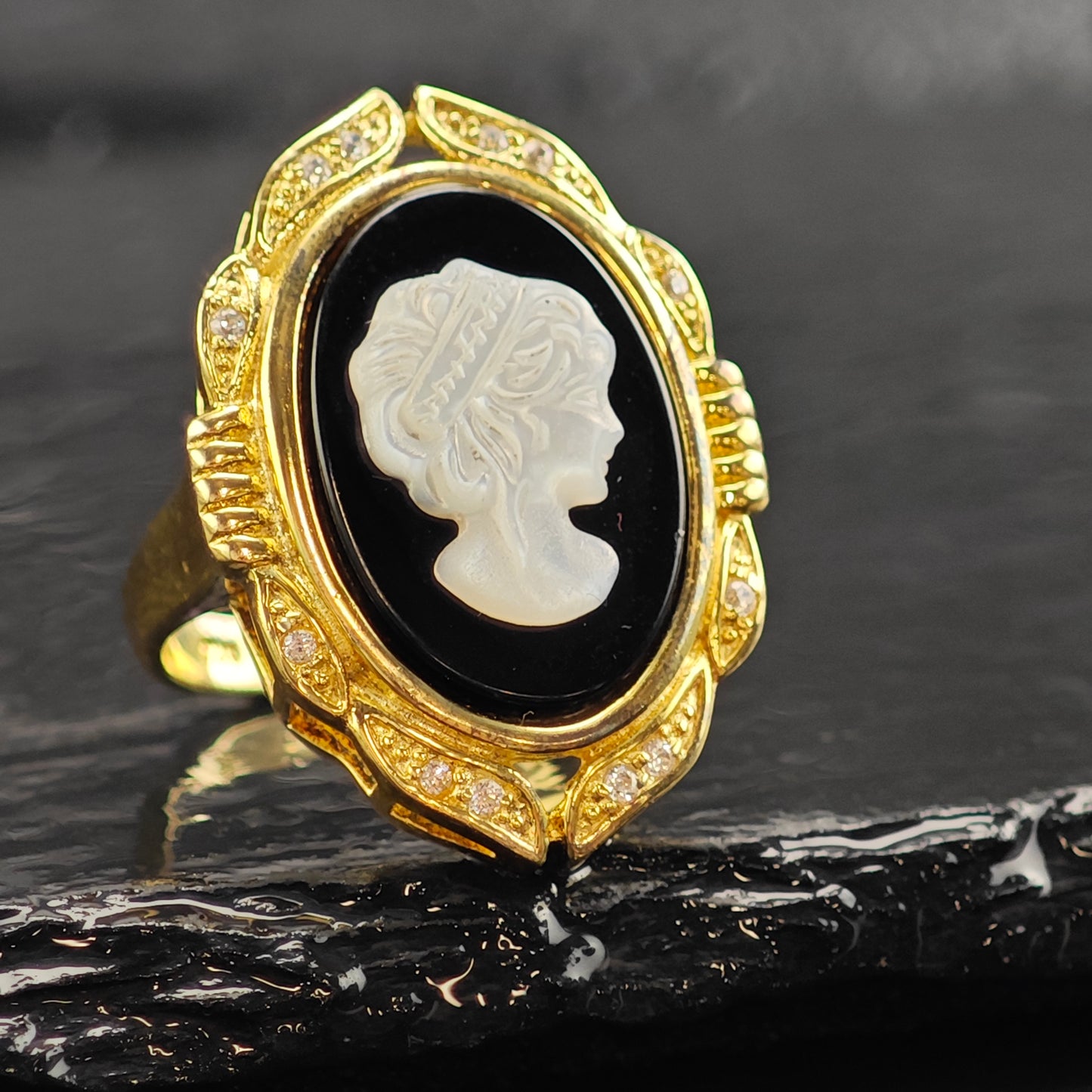 Cameo Gold Plated Sterling Silver ring Sz 8 R6525