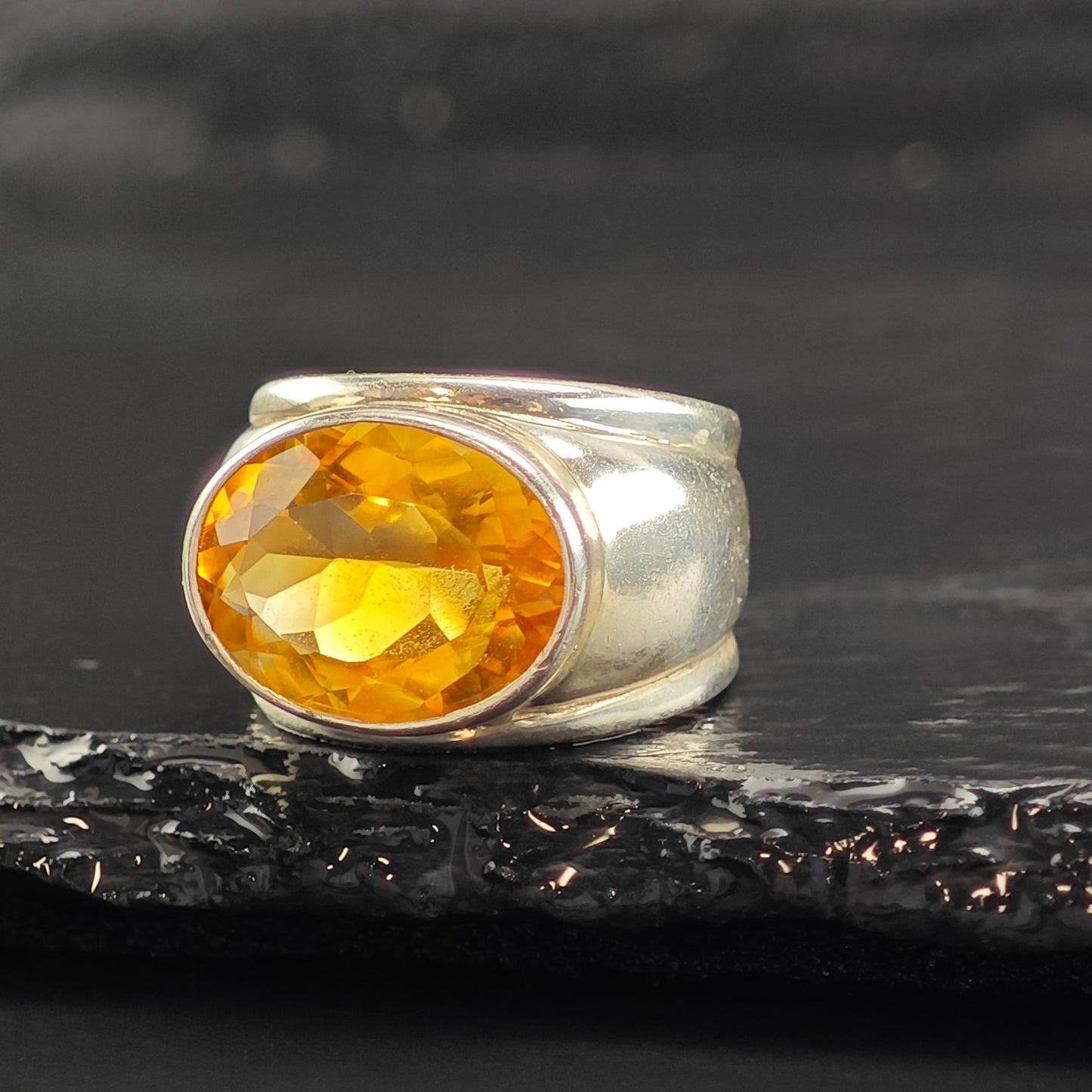 Oval Citrine Sterling Silver Ring Sz 6 3/4 R6527