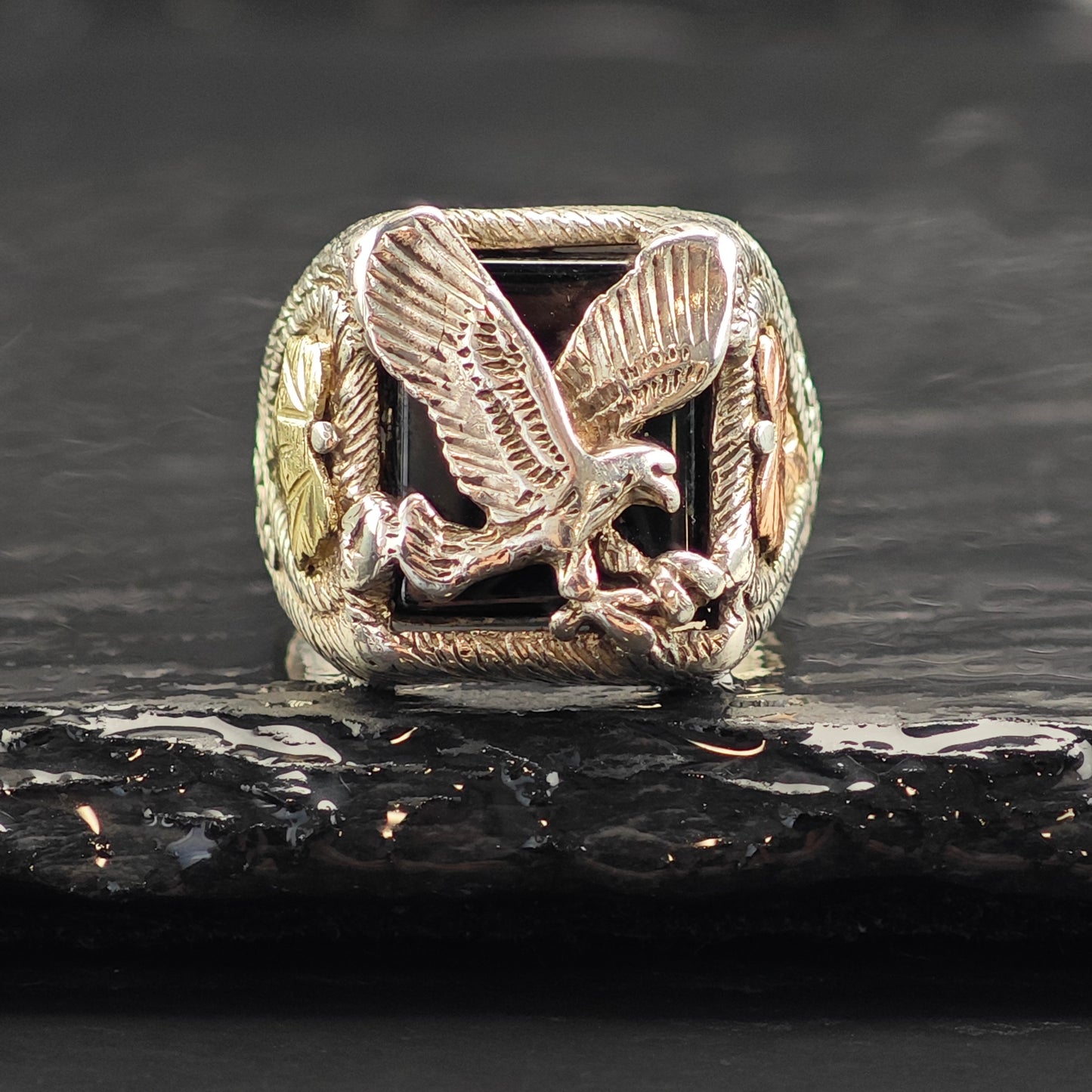Eagle Signet w Gold & Copper Accents Sterling Silver Ring .Sz 9 R6529