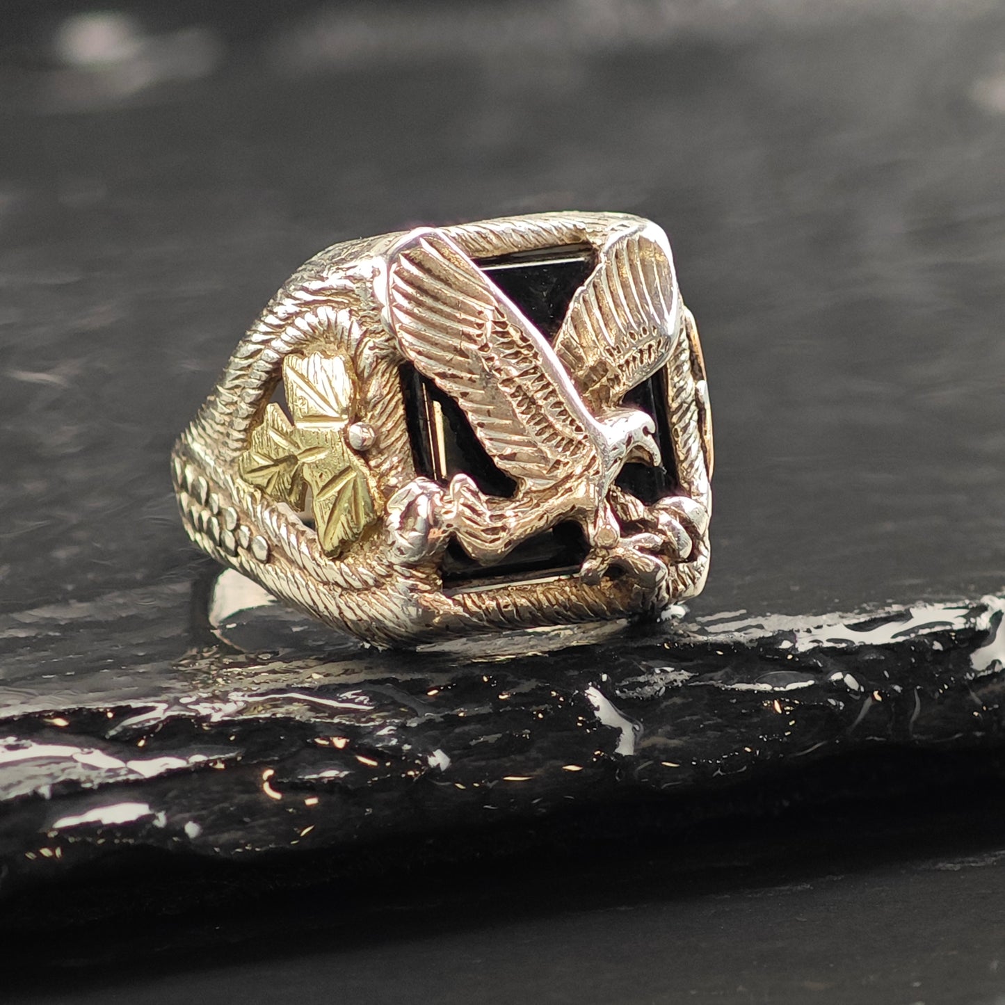 Eagle Signet w Gold & Copper Accents Sterling Silver Ring .Sz 9 R6529