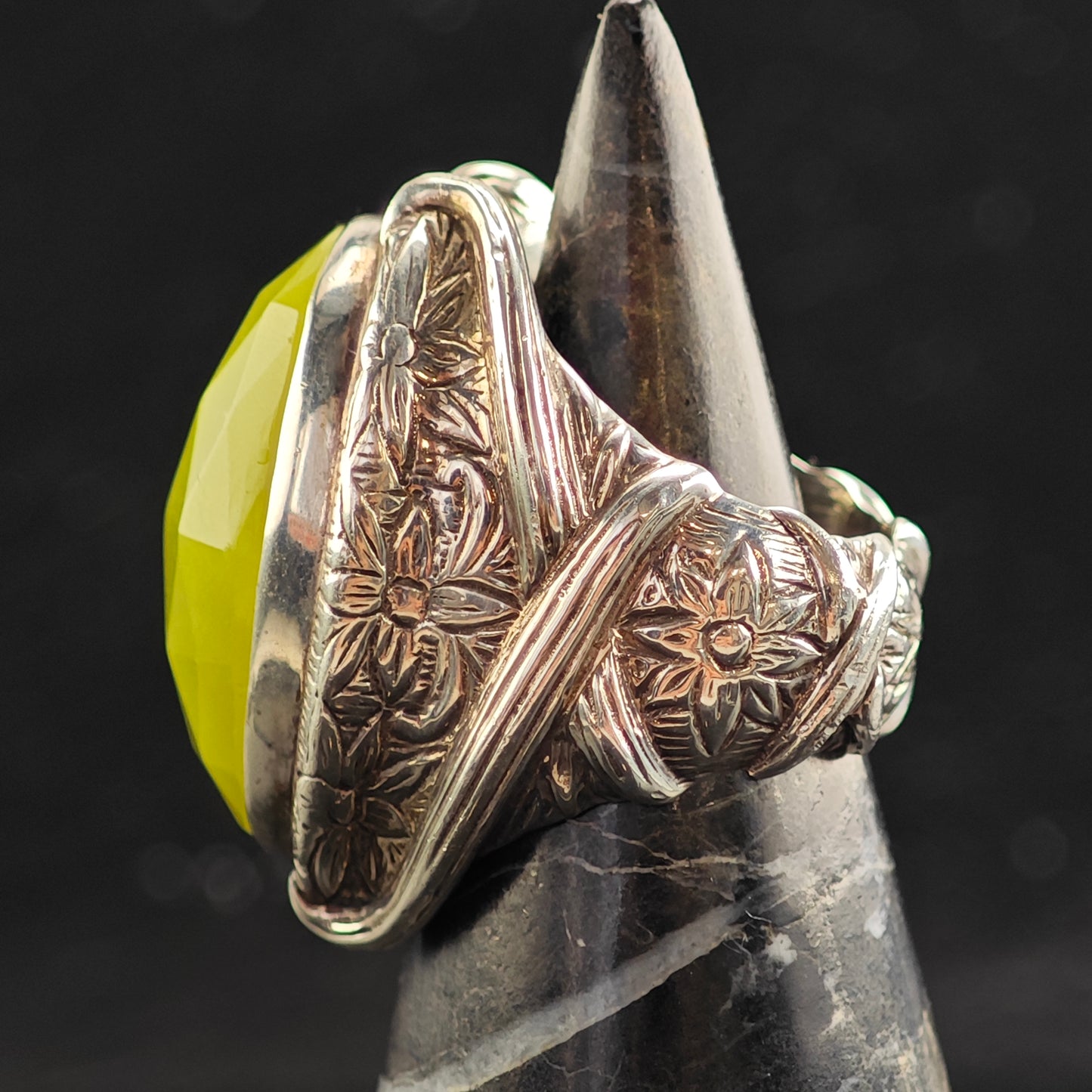 Stephen Dweck Green Stone Floral & Wrapping Band Sterling Silver Ring Sz 6 R6532