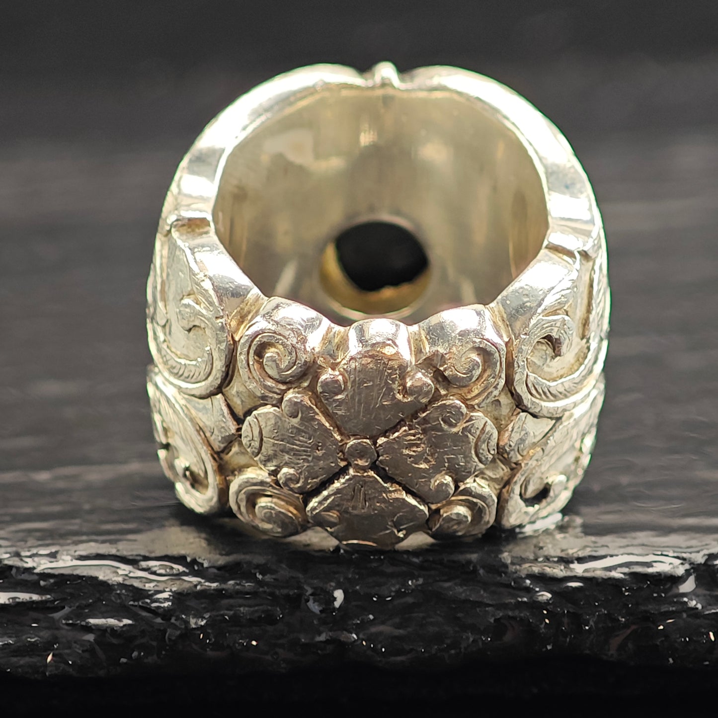 Heavy Onyx Ruby Accent Floral Design Sterling Silver Ring Sz 8 R6538