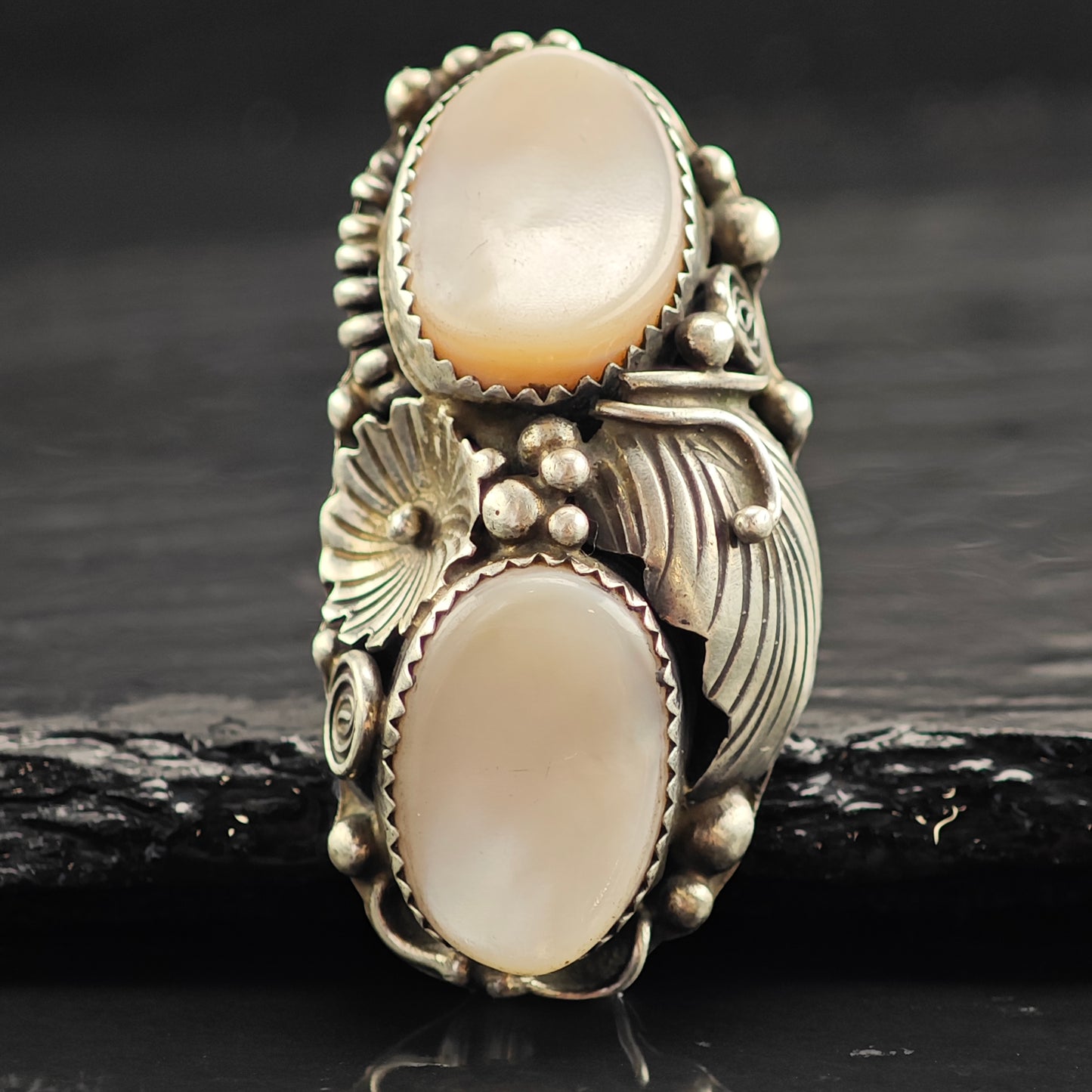 Native American Large MOP Floral Sterling Silver Ring Sz 8 1/4 R6540