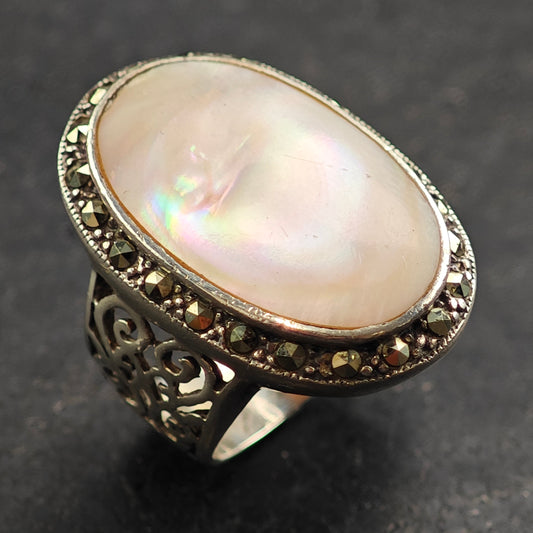 Art Deco Style Oval MOP Sterling Silver Ring Sz 6 R6481