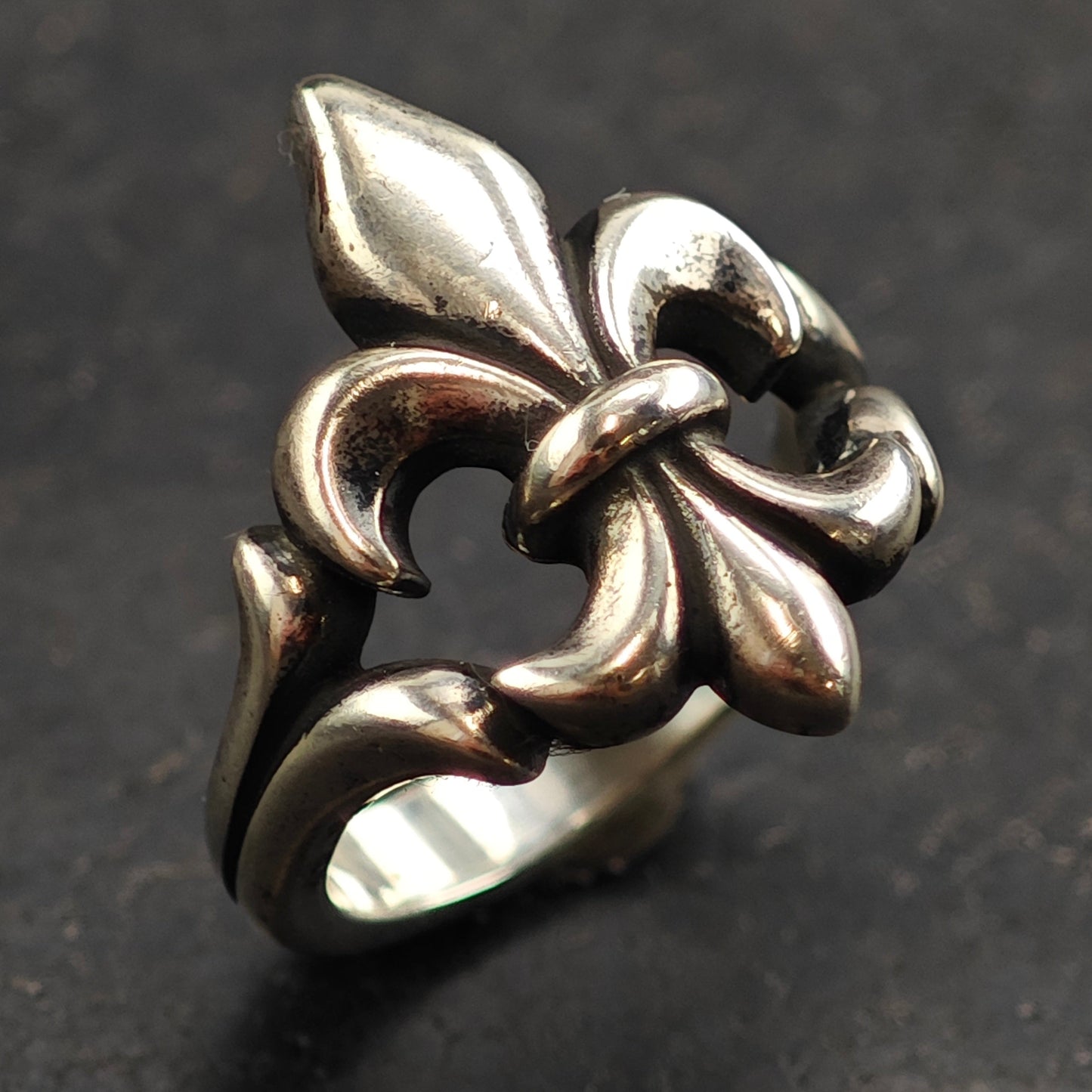 James Avery Fleur De Lis Sterling Silver Ring Sz 6 R6522