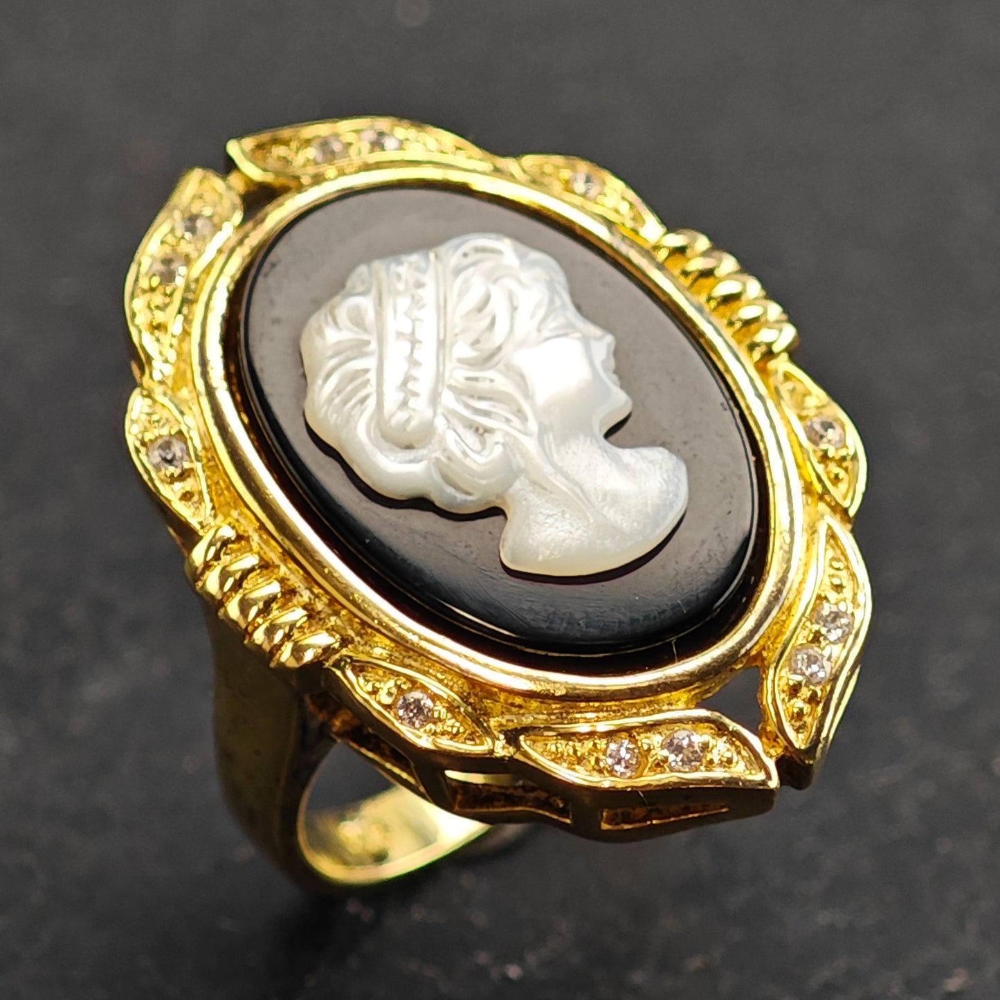 Cameo Gold Plated Sterling Silver ring Sz 8 R6525
