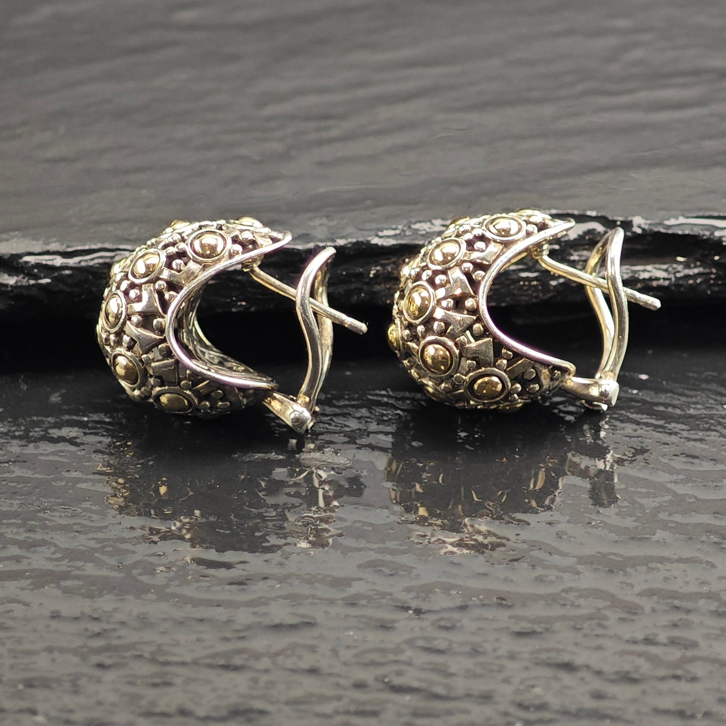 John Hardy 18K Gold Accent Scallop Sterling Silver Omega Back Earrings ER3089