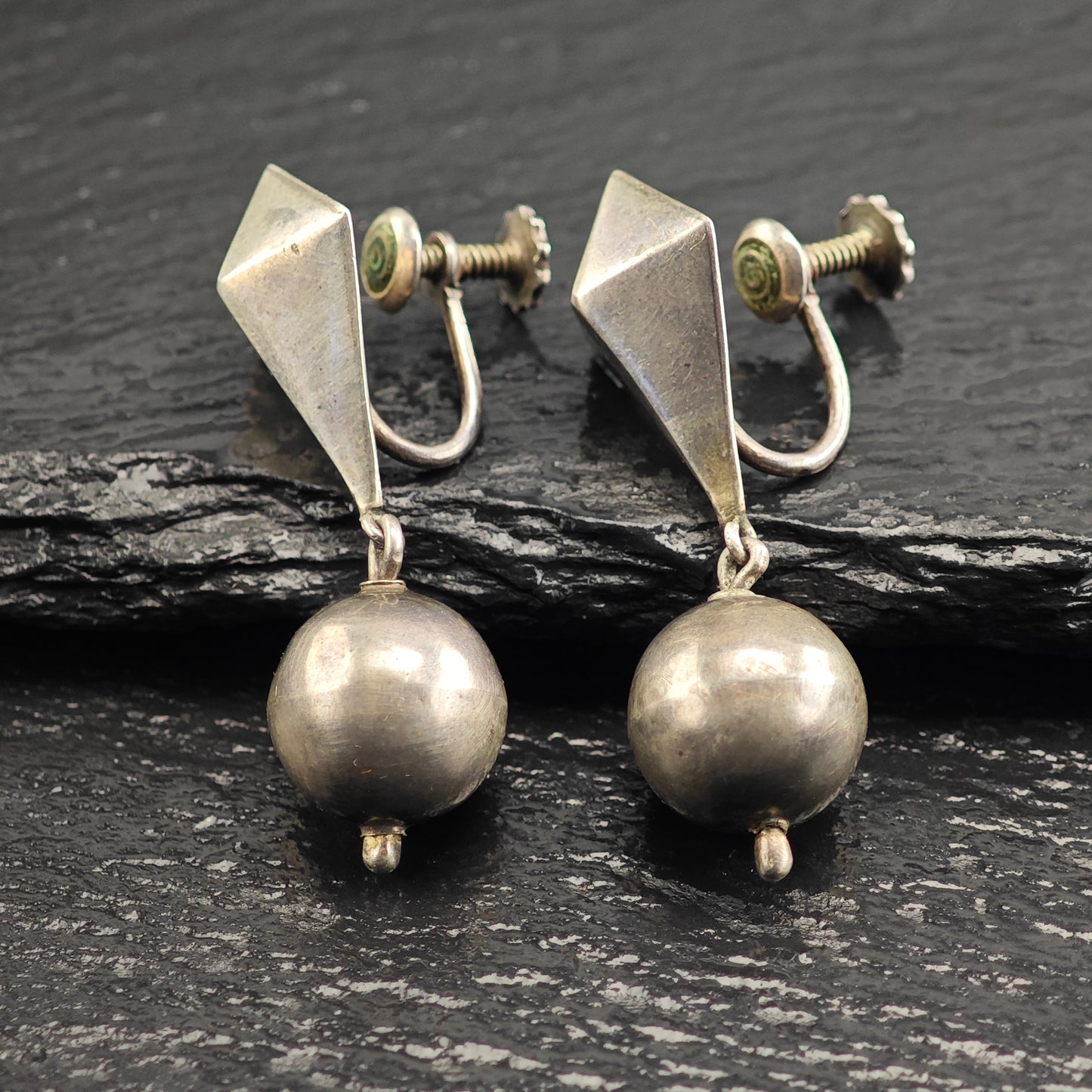 William Spratling Taxco Sterling Silver Screw Back/Dangle Earrings ER3093