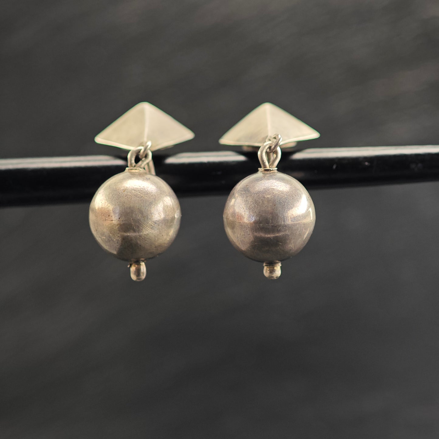 William Spratling Taxco Sterling Silver Screw Back/Dangle Earrings ER3093