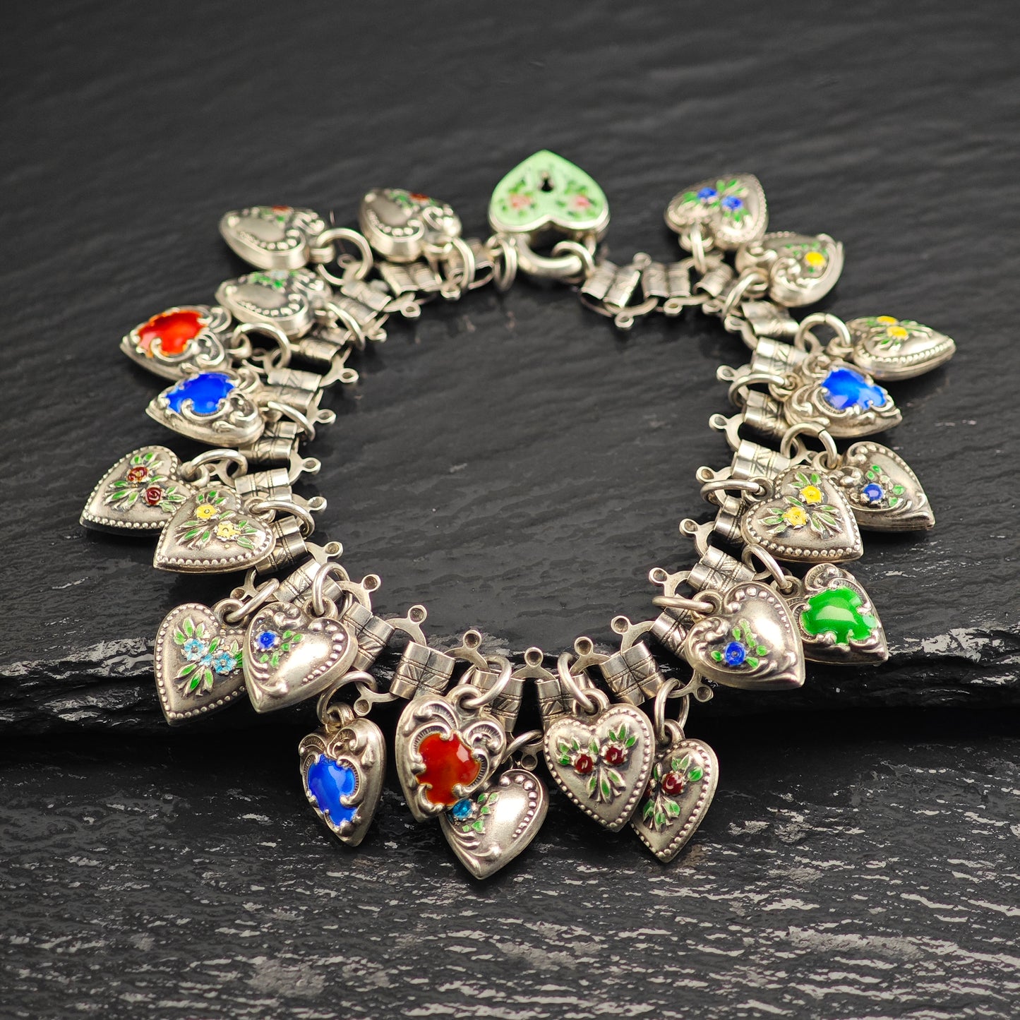 Walter Lampl Multi-Heart Enamel Sterling Silver Charm Bracelet Sz 7" BR3109Dor