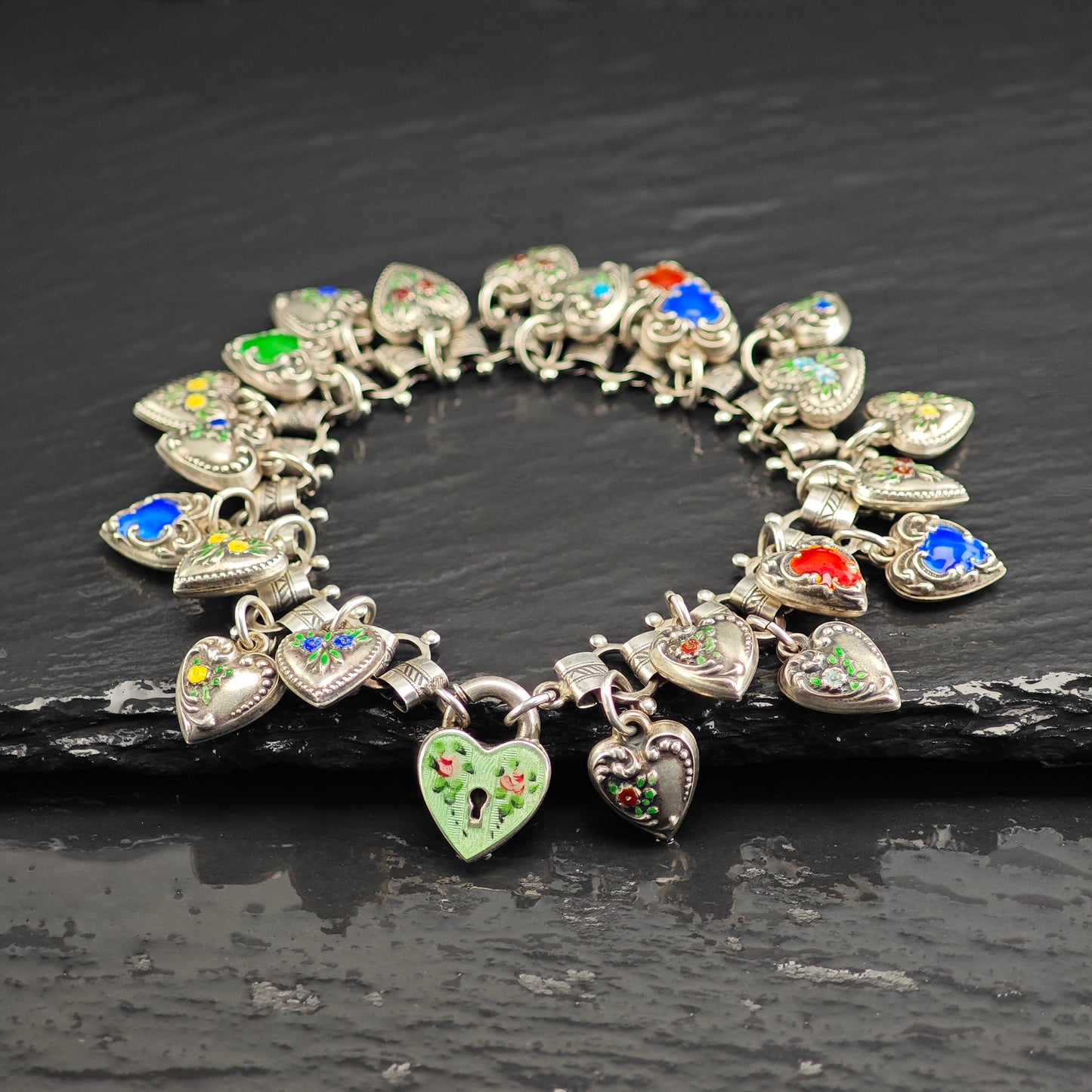Walter Lampl Multi-Heart Enamel Sterling Silver Charm Bracelet Sz 7" BR3109Dor