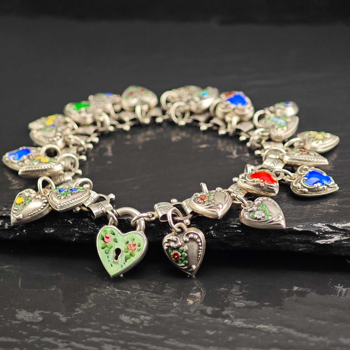 Walter Lampl Multi-Heart Enamel Sterling Silver Charm Bracelet Sz 7" BR3109Dor