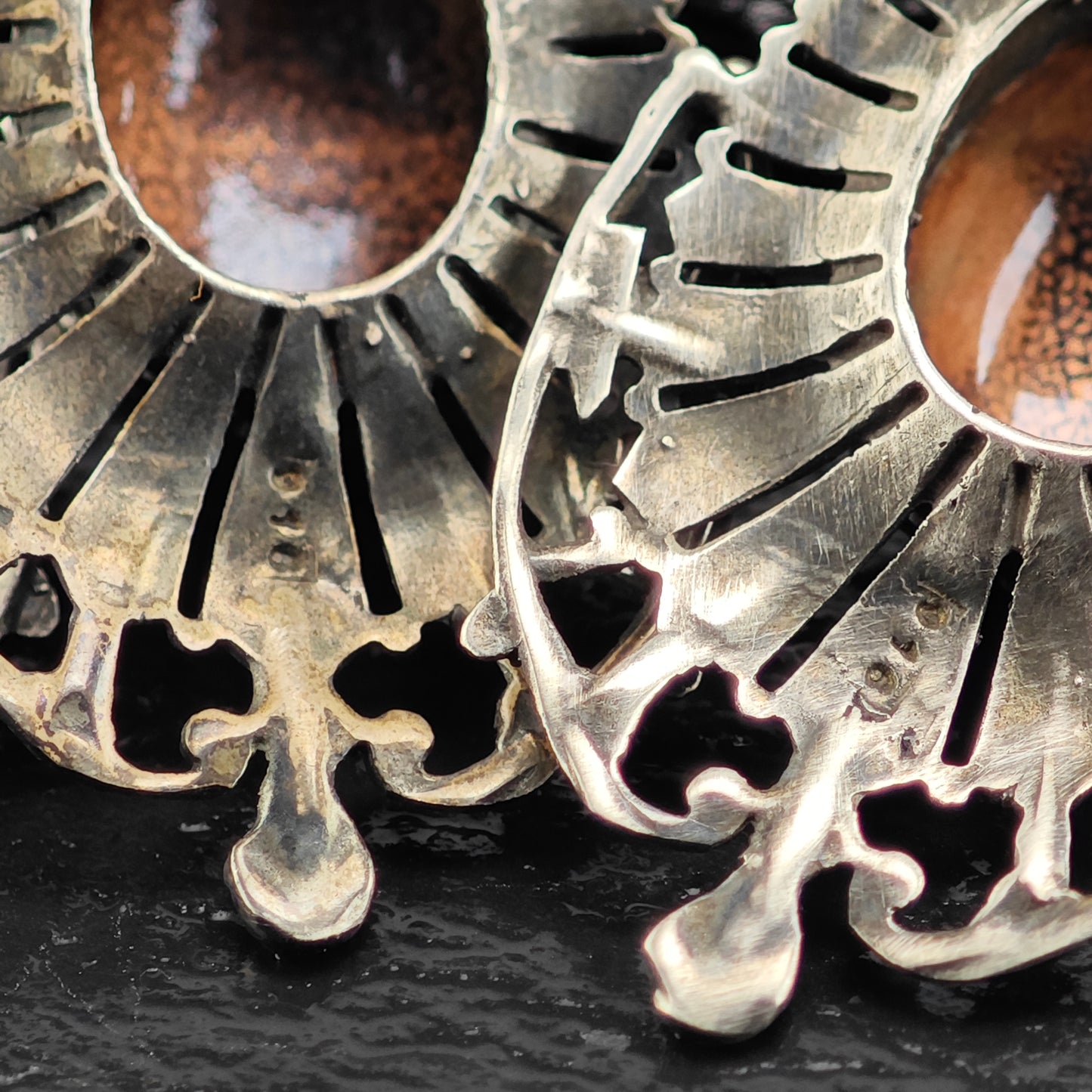 Enamel Painted Copper, Oval Set of Sterling Silver Pendant and Earrings MISC0377