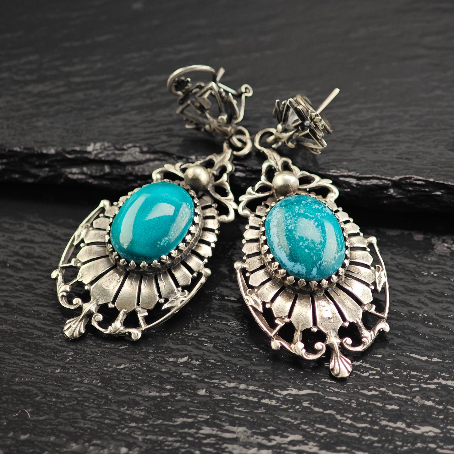 Enamel Painted Copper, Oval Set of Sterling Silver Pendant and Earrings MISC0377
