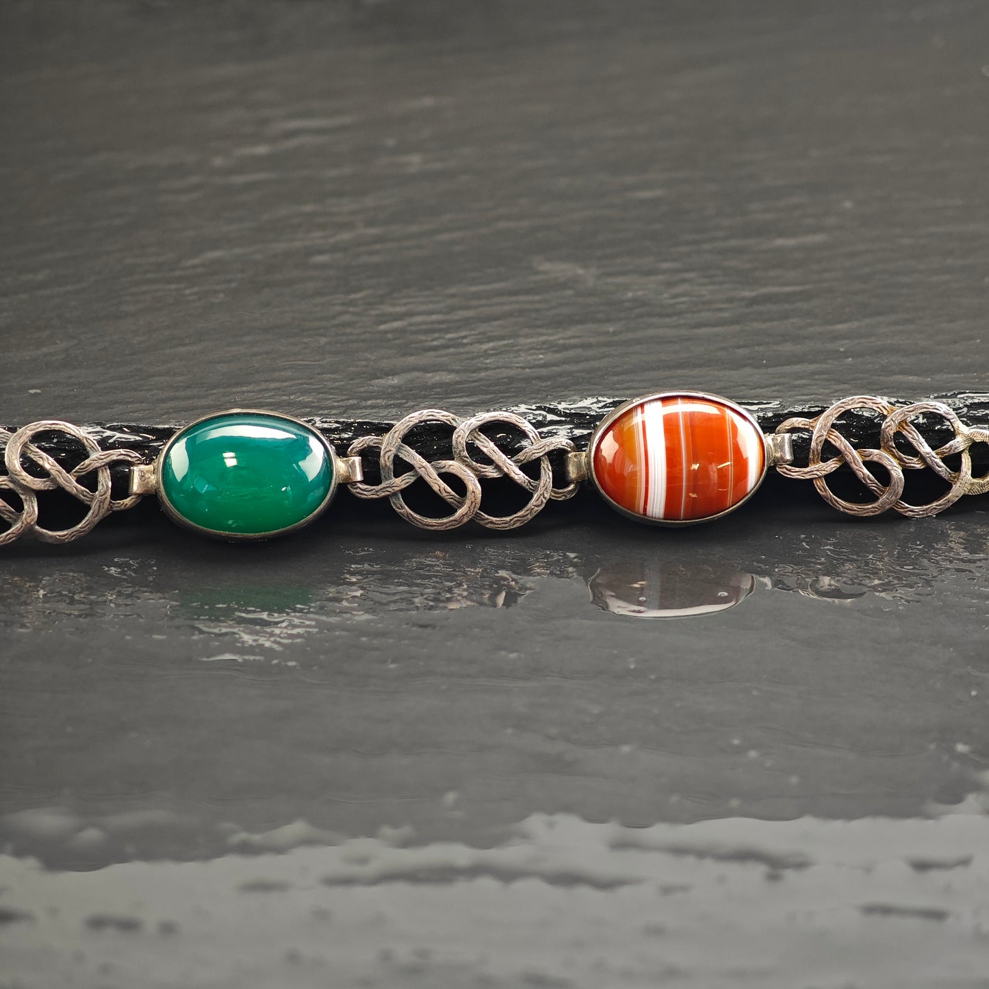 Scottish Agate Celtic Knot Multi-Stone Link 7 1/4" BR3099