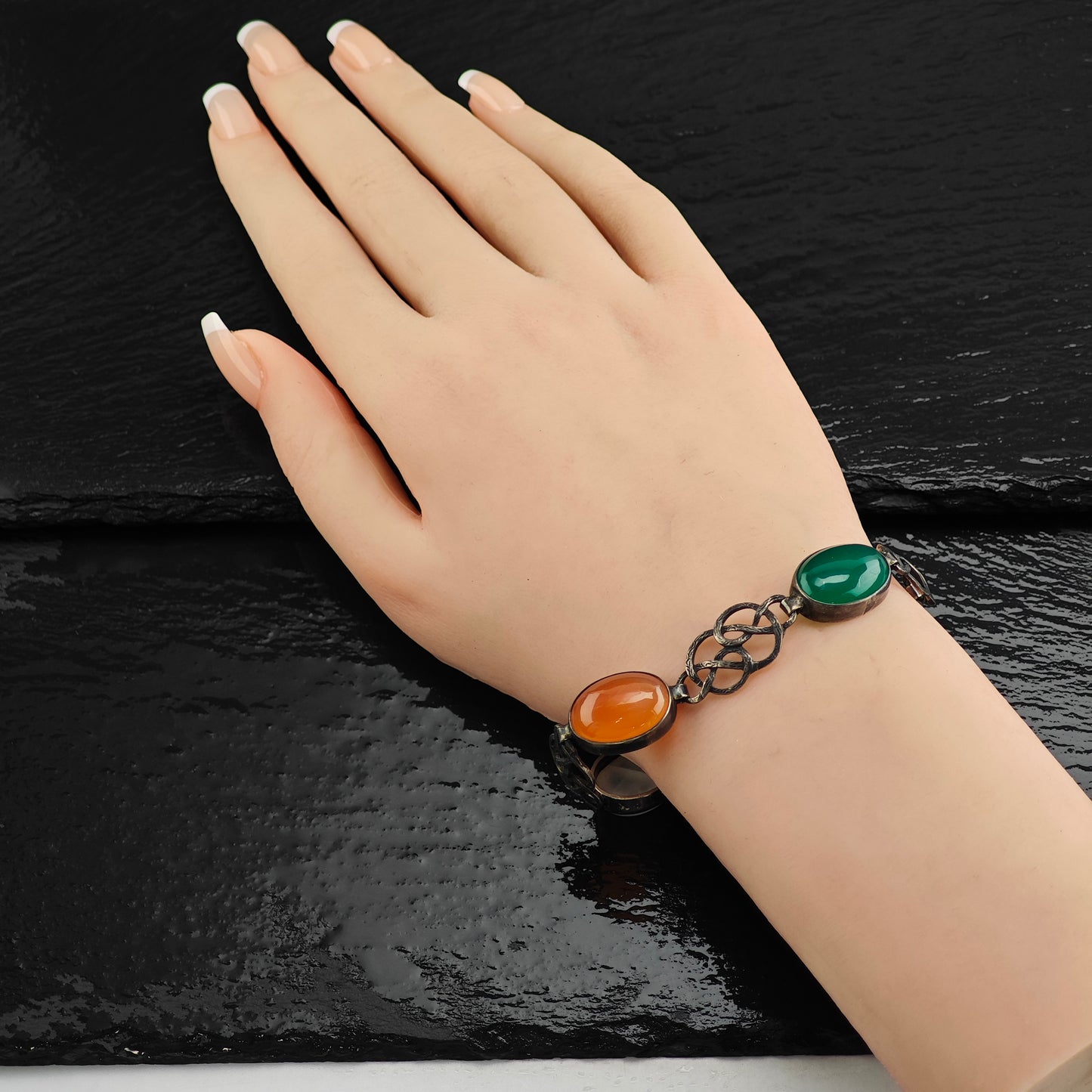 Scottish Agate Celtic Knot Multi-Stone Link 7 1/4" BR3099
