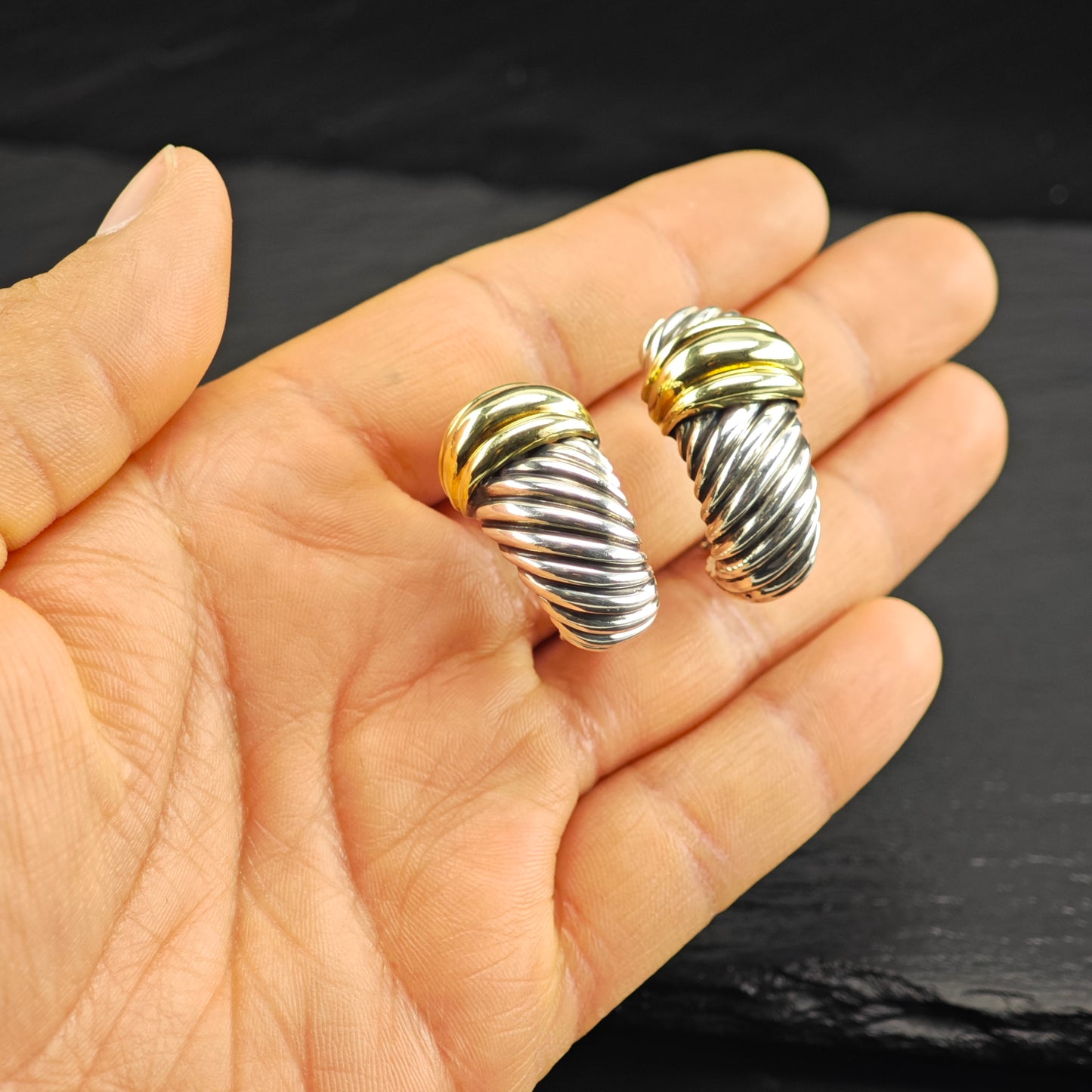 Vintage David Yurman 14K Gold Scallop, Gold Post Sterling Silver Omega Earrings ER3180