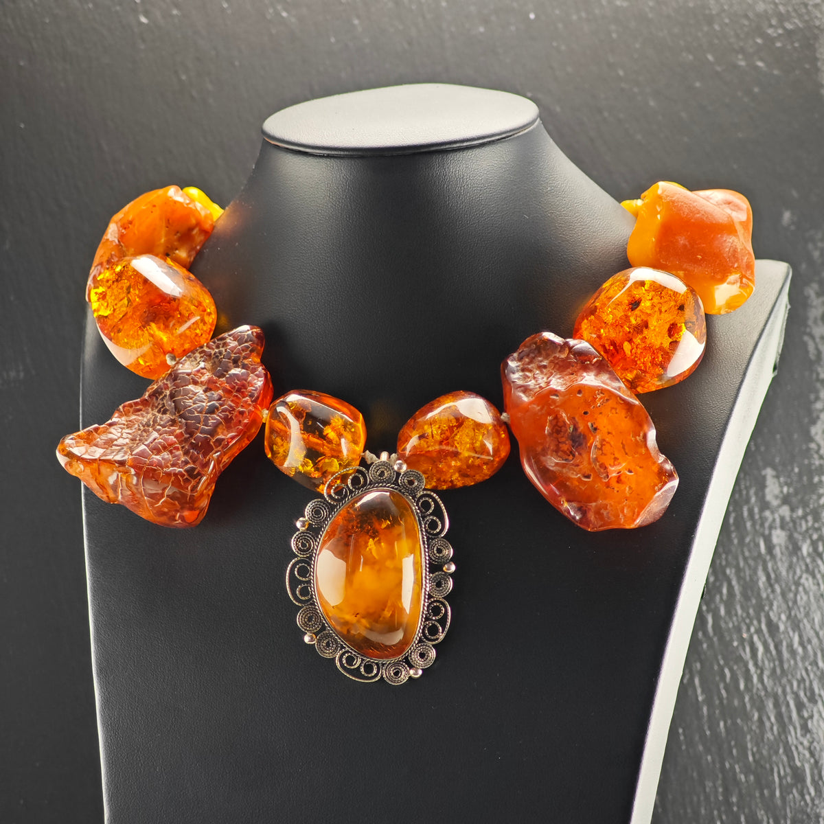 Vintage Large Symmetrical Amber Beaded Necklace Sterling Silver N2772