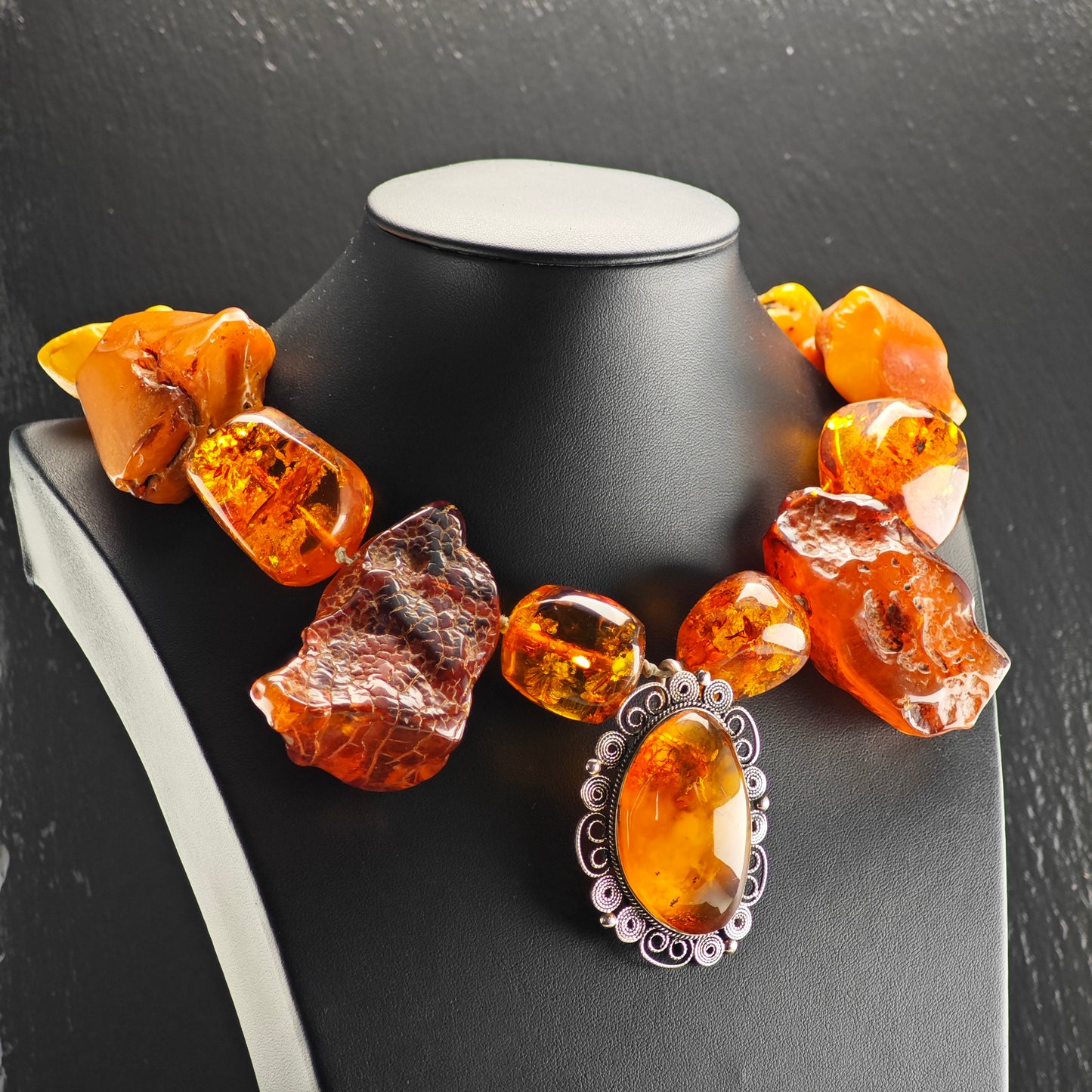 Vintage Large Symmetrical Amber Beaded Necklace Sterling Silver N2772
