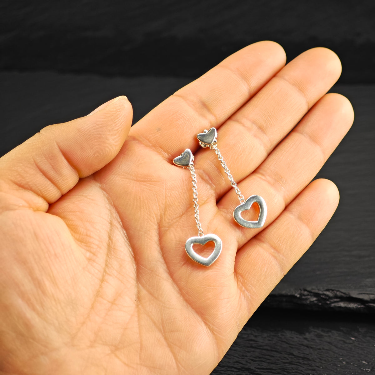 Vintage Tiffany & Co. Dangle Heart Stud Sterling Silver Earrings ER3208Gra