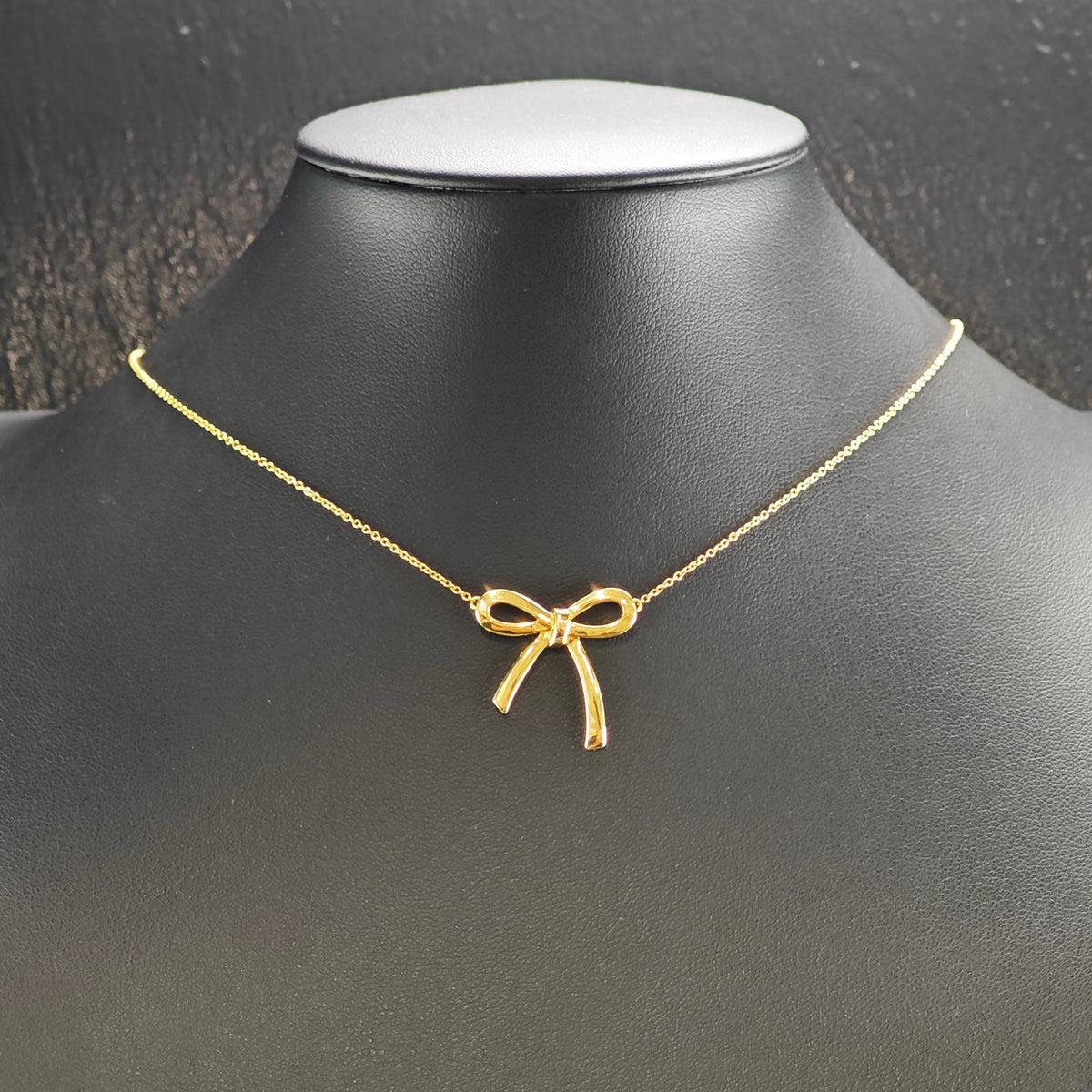 Vintage Tiffany & Co.  Sterling Silver Gold 23mm 18k Gold Bow Necklace N2780