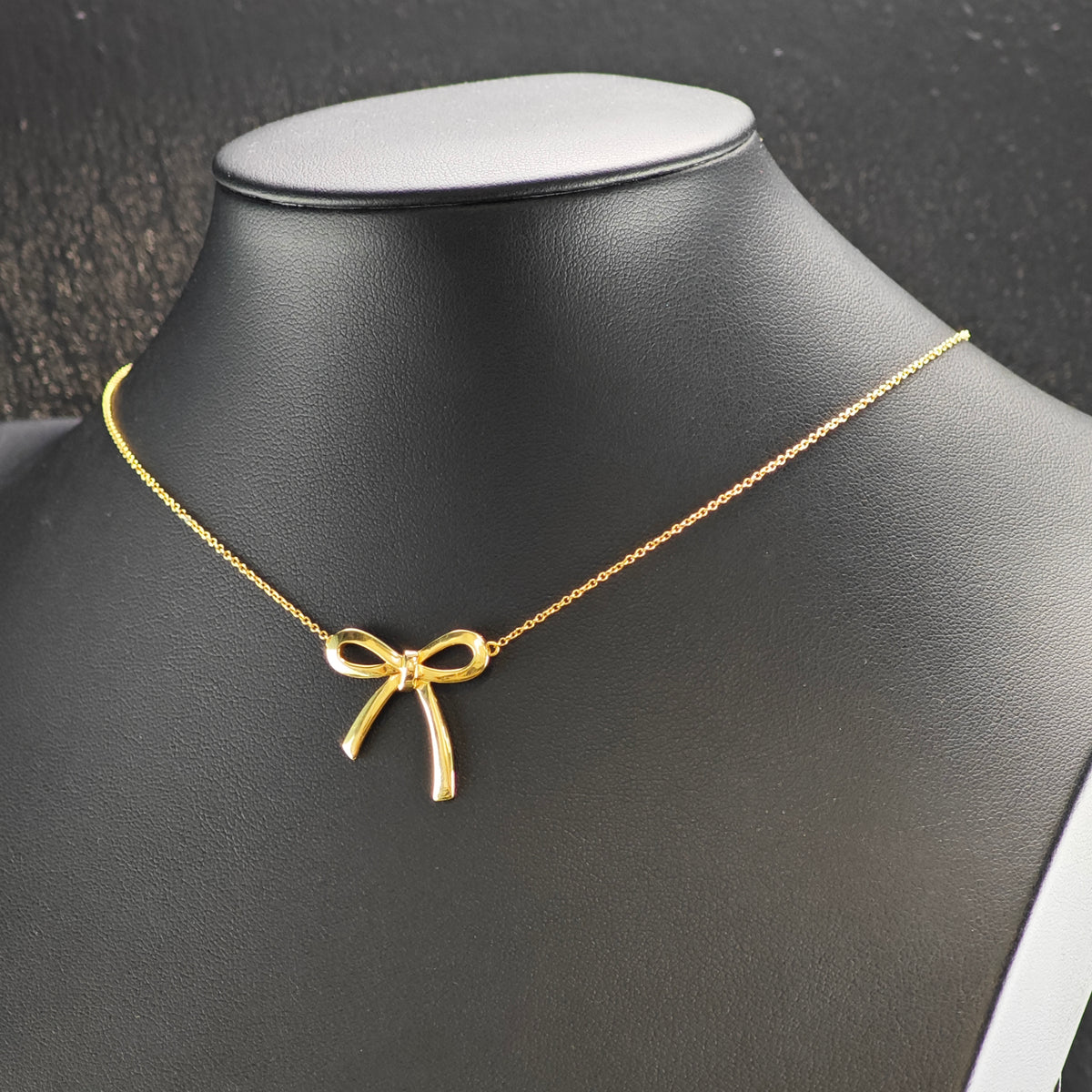 Vintage Tiffany & Co.  Sterling Silver Gold 23mm 18k Gold Bow Necklace N2780