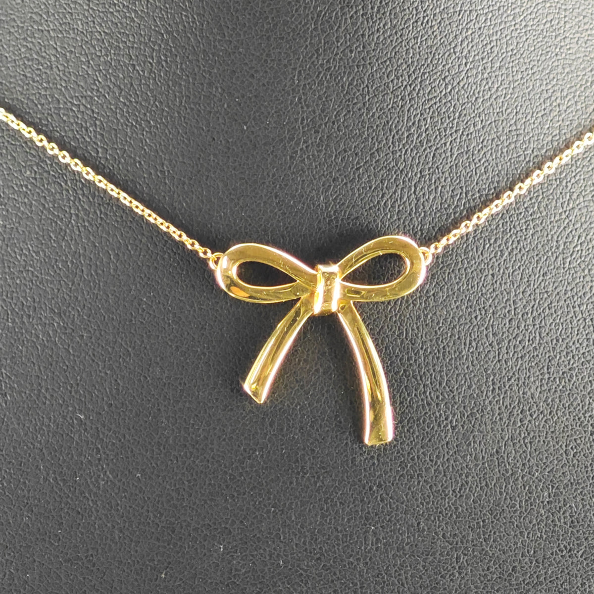 Vintage Tiffany & Co.  Sterling Silver Gold 23mm 18k Gold Bow Necklace N2780