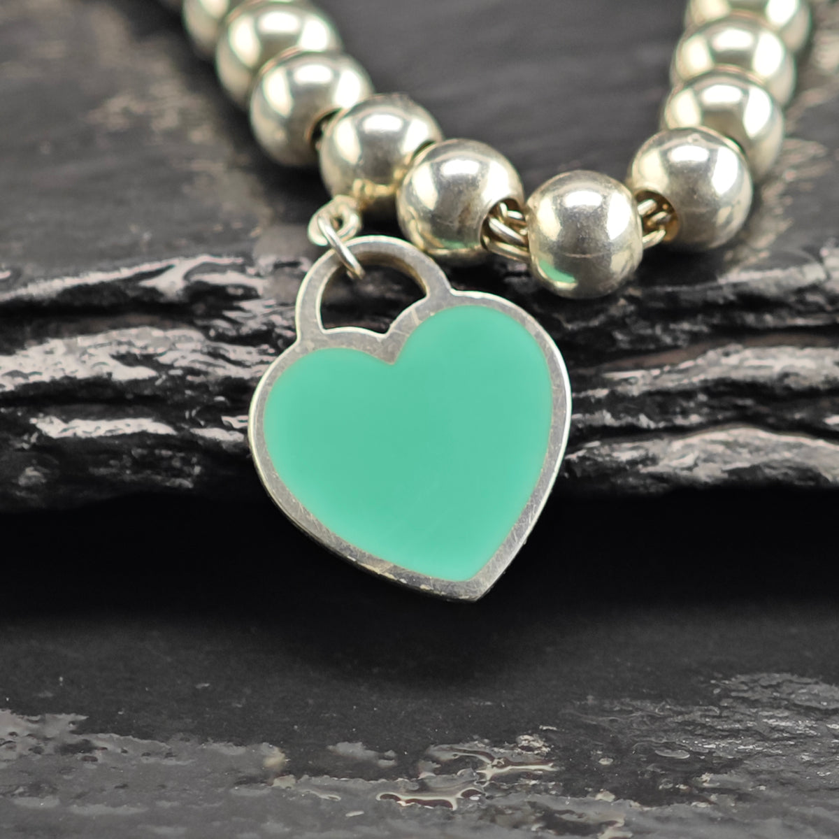 Vintage Tiffany & Co. Enamel Heart Charm Bead Sterling Silver Bracelet Sz 6 1/4" BR3157