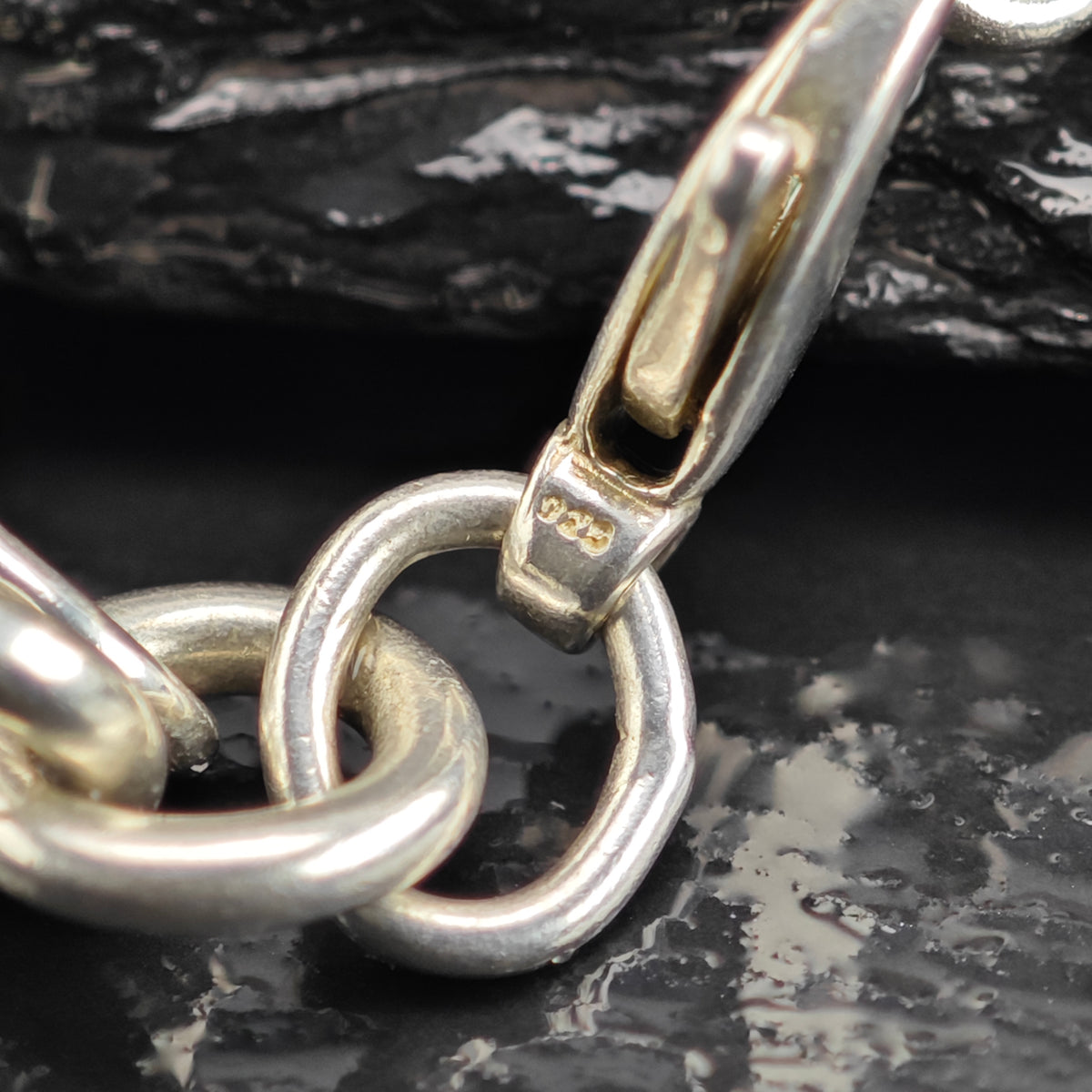 Vintage Tiffany & Co. Heart Tag Sterling Silver Bracelet Sz 6 1/2" BR3158