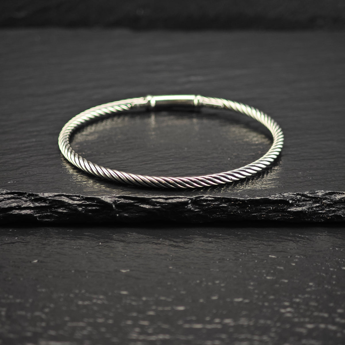 Vintage David Yurman Tension Cable Bangle Sterling Silver Sz 6 1/2" BR3194